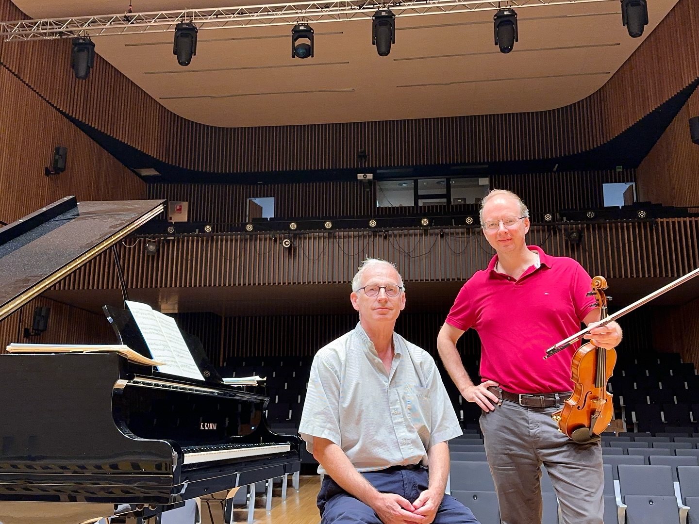 Looking forward to playing a program full of Spanish and French masterworks with my dear friend Benjamin Scherer Quesada. We hope to welcome you on Thursday at 7:00 pm at the Gothic Room of the dreamlike Peñíscola Castle.