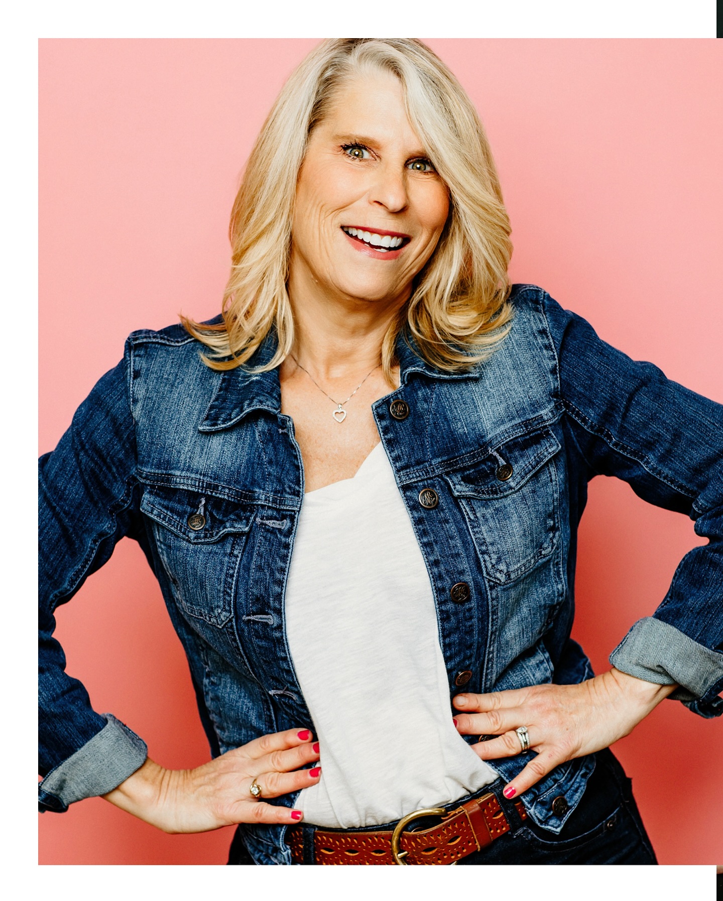 It is for sure the little things in life that make us happy. For example, imagine the joy of seeing a shiny (not gross) penny on the ground calling your name. When you see a penny, pick it up and all day long you’ll have good luck! Feels good!
Now imagine picking Penni here up! I’m sure you’ll get the same kind of joy and probably the luck, too! Penni is as fun and shiny as she looks! She is an improv player with @freerangecomedysocal and she acts in theater around the Conejo Valley. This pretty Penni is worth a million pennies. Hey math people, how much is that?
#thousandoaksactor #actor headshots #actorheadshot #actorheadshotlosangeles #laactor #losangelesactor #improvactor #actorlife #businessofacting#headshotphotographerlosangeles #headshotphotographerventura
#headshotphotographerconejovalley #headshotphotographer #conejovalleyphotographer #calabasasphotographer #thousandoaksphotographer #westlakevillagephotographer #agourahillsphotographer
#losangelesphotographer #venturacountyphotographer
#faces #brandingphotographer