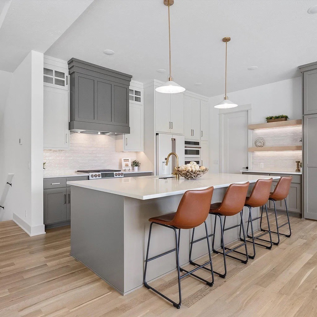 Transform Your Kitchen with Henry's Painting & Contracting!
Take a look at this incredible kitchen cabinet painting transformation:
✅ Perfectly smooth finishes using premium-quality paints
✅ Updated color scheme to brighten and elevate the space
✅ Professionally painted for a factory-finish appearance
Ready to give your kitchen a fresh, new look? Let Henry's Painting & Contracting make it happen!