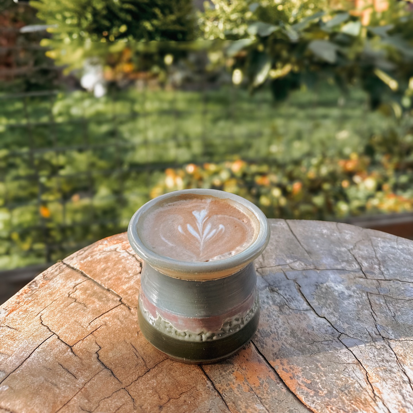 Our kitchen manager @anders.m.bjorkman does more than just throw down some sweet 🍑 pastries, he also makes great mugs too 🧡 You can find his creations in our cases and on our shelves!🍂🥐🤤☕️
Don’t forget we’ve got our L A S T show of S U M M E R this Saturday, September 28th!! ELK is playing in the garden from 3 PM - 7 PM!
Be there or be square 🎸◼️🍻
#wakenbakery #wakenbakeryglacier #mtbaker #glacierWA #eatlocal #drinklocal #exploreWA #LIVEMUSIC