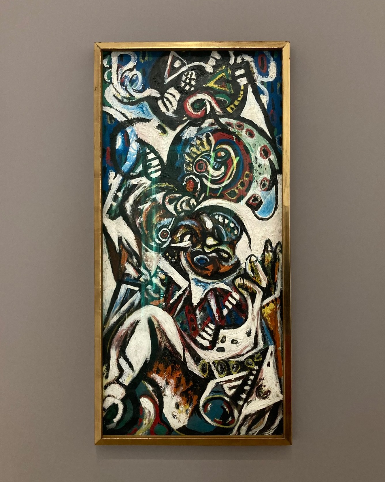 A very special exhibition just closed its doors at the Parisian Musée Picasso: “Jackson Pollock: The Early Years (1934—1947)”. We were fortunate enough to have a chance to witness this show a few times, right until the last day, on the 19th of January. It focused on a lesser known period of the giant of 20th century American painting: his “beginnings”, as he was searching for the style for which he would eventually become widely acclaimed. Although the show, spread across a total of 5 small rooms, did not comprise that many works, those that were on display were exceptional. As a result, it provided a powerful glimpse into the aesthetics of a young Jackson Pollock, and some of the key influences on his early work.
The first two rooms were full of works from the late 1930s to 1941. One could see the strong impact of several art movements had on the painter during the Great Depression (1929-1939): American Regionalism, Mexican muralists, Surrealism and Picasso. Indeed, the impact on Pollock of the 1939 MoMA exhibition, which had brought Picasso’s work to the United States, cannot be overstated. The Musée Picasso’s scenography gave a strong account of this by displaying Picasso and Pollock’s coloured drawings side by side: it almost seemed at times as if Pollock was emulating his own Picasso drawings. As for the paintings, Pollock essentially produced very composed images at the time, full of coloured areas delimited by darker outlines.
Throughout most of the show, the presence of the aforementioned influences was thus definitely felt. But one could also feel Pollock was a genius in his own right from the very beginning, with his own style of mark-making seeping through everything he did. For instance, he was already not one to hold back on laying paint down, and some of the canvases from the first two rooms are heavily textured. And in the next two, with works from 1941 to 1946, one could gaze at Pollock’s dripping techniques amidst paintings still imbued with the style of his early influences. Comprising four dripping paintings from 1947, the last room then signified the transition to the Pollock we all know.
#jacksonpollock #exhibition #museepicasso