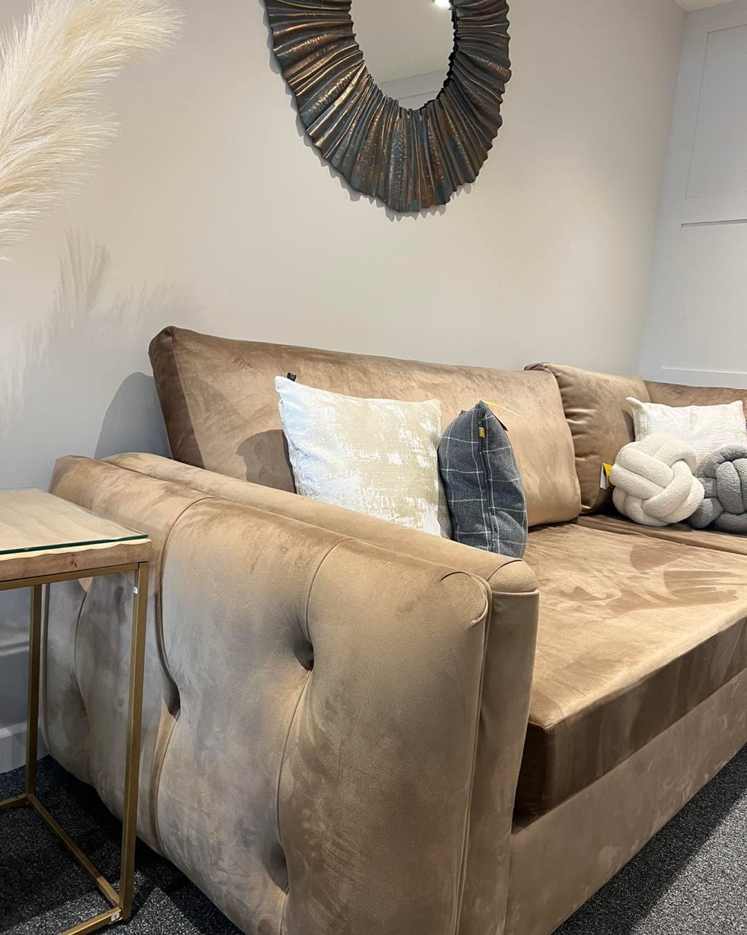 Get your Sofa and Bedroom Furniture orders in before the big lad in a Red Suit comes 🎅…. Don’t worry no mince pies yet ! This time of year the orders start flying in so be quick .
All sofas made to measure - 100s of Fabric choices
Pop in for a no pressure chat and we even do decent coffee 🤓
Wild Interiors / Landlord Furniture Co
Unit 2
Coin Street
OL2 6EE