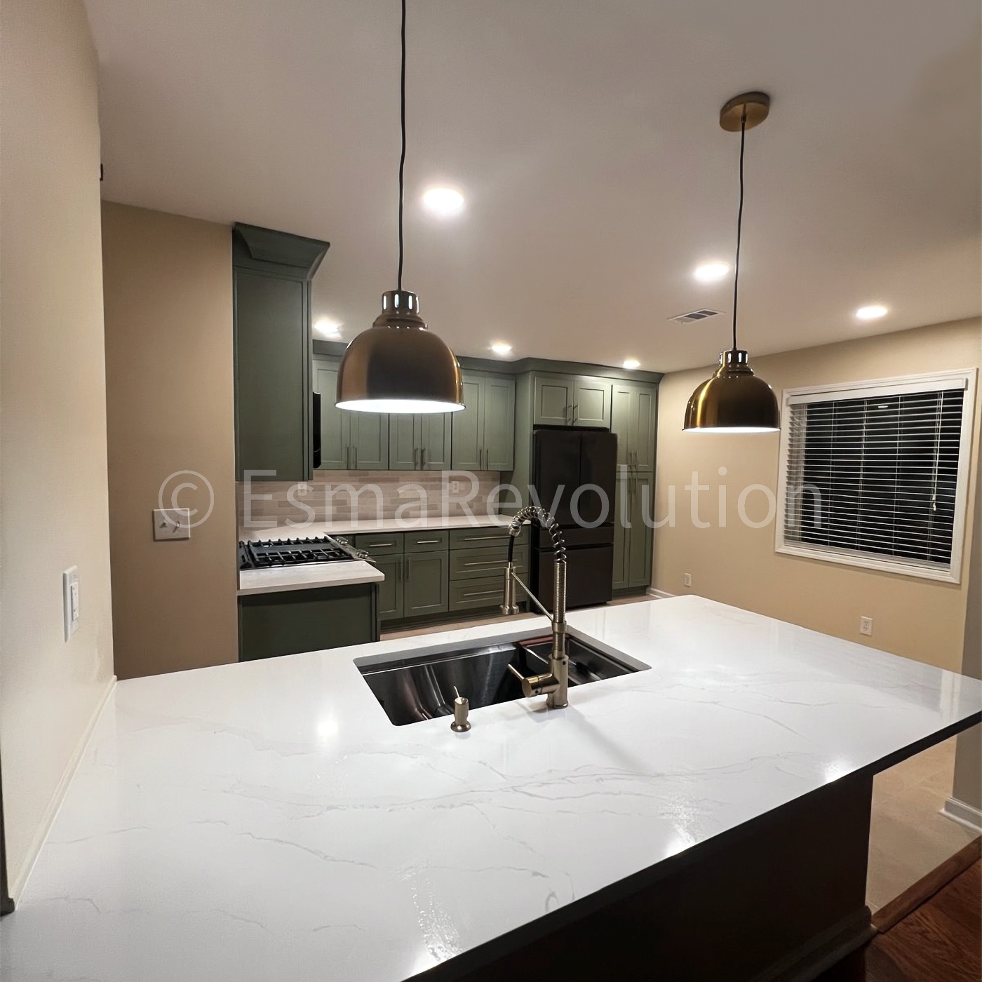Another successful project by Esma Revolution! ✨ We specialize in creating functional and beautiful kitchens. Let us transform your kitchen into a space you'll love. Contact us today for a free consultation.
678-760-2323
🌐 Esmarevolution.com
#kitchendesign #kitchenremodeling #kitcheninspiration