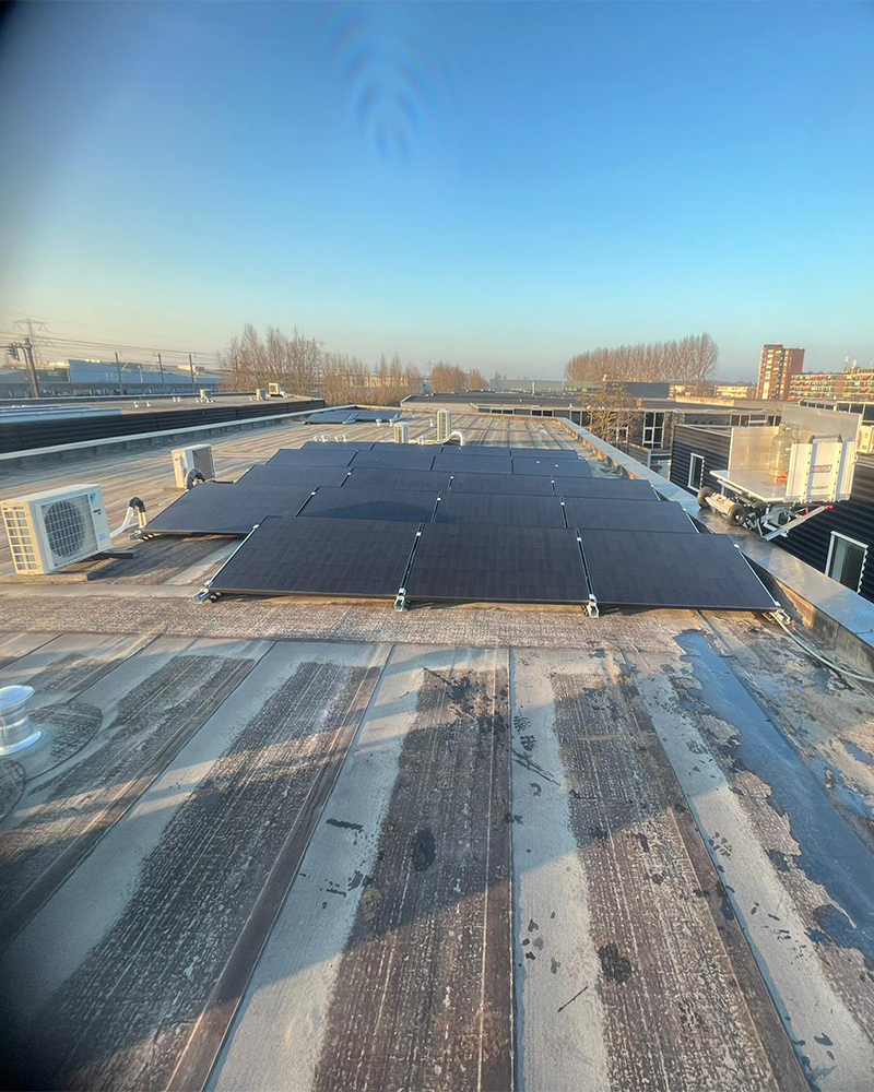Solar panels #solar #solarpower #solarpanels #solarpanelsystem #greenenergy #greenenergysolutions #GreenEnergyPlanet #zonnepanelen #constructionwork #contractor #aannemer #renovation #reconstruction #denhaag #amsterdam #utrecht #zuidholland #completerenovation