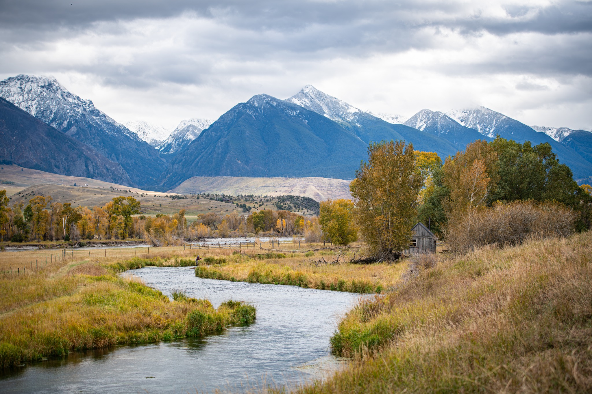 Fly fishing brings us to incredible places all over the world. We’re lucky to have these vistas and wild places right in our backyard, and this Earth Day we take a moment to appreciate this remarkable planet we call home. Go fishing today and celebrate it!
#SullivanFlyRods #CustomFlyRods #FlyRods #FlyFishing #LivingstonMT #HandmadeInLivingstonMT #DifferenceBetweenArtAndProduction