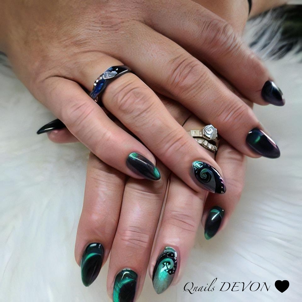 Celebrate your graduation in style with our exquisite graduation nail designs! From classic caps and diplomas to elegant glitter and school colors, our nail art will make your special day even more memorable. Pamper yourself and let your nails shine as bright as your achievements. Visit us at qnailsdevon.com to book your appointment and explore our stunning designs. #GraduationNails #ClassOf2024 #QNailsDevon