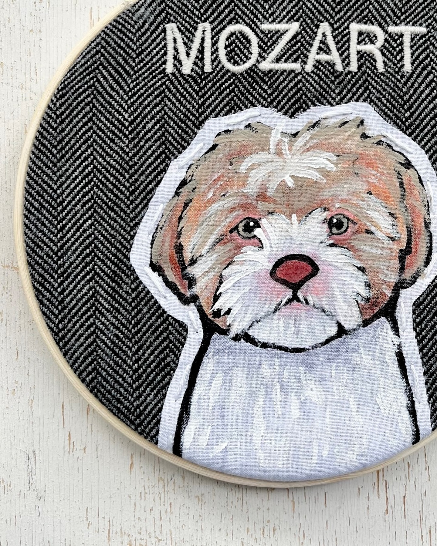 Gotta love Mozart and his listen sprout of white fluff on his head - and here's a few more friends we've been working on!
.
.
.
#etsypets #petportrait #dalmationsofinstagram #shihtzu #handmade #embroidery #embroideredpets