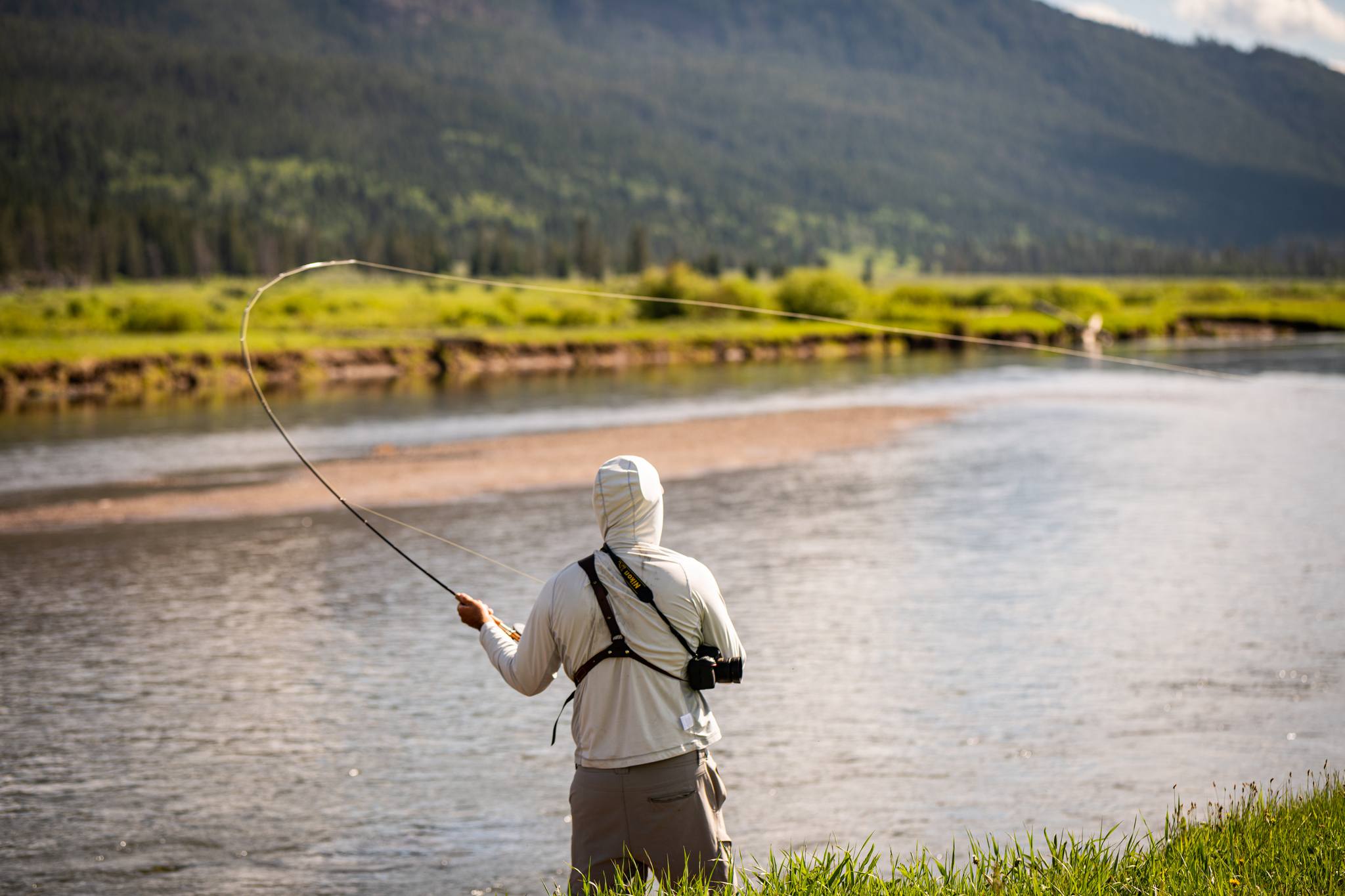 It’s officially summer, the rivers in the area are dropping and clearing up, and the hatches are good. Time to get after it!
Order your custom rod soon and have it ready for summer fishing! Learn more on our website, link in bio >> @Sullivan_Fly_Rods
#SullivanFlyRods #CustomFlyRods #FlyRods #FlyFishing #LivingstonMT #HandmadeInLivingstonMT #DifferenceBetweenArtAndProduction #AmericanMade #MadeInTheUSA