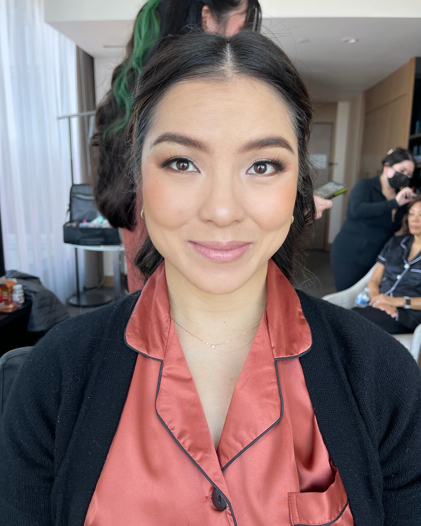 The first girl in my chair is always the one the sets the tone for the rest of the girls there after. And when they come and sit in my chair and they say, I want to look as beautiful as everyone else you did. That warms my heart! 🥰🥰
.
.
.
.
.
#sessionsmakeup #bridesmaiddayof #weddingday #wedding #makeupartist #mua #losangelesweddings #makeup #makeupartistinlosangeles #dayofwedding #weddinghairandmakeup #dayofhairandmakeup #bigday #hairandmakeupinlosangeles #losangelesmakeupartist #bridesmaids #bridesmaid #bridesmaidsmakeup #makeupbridesmaids #losangeles #losangelescalifornia