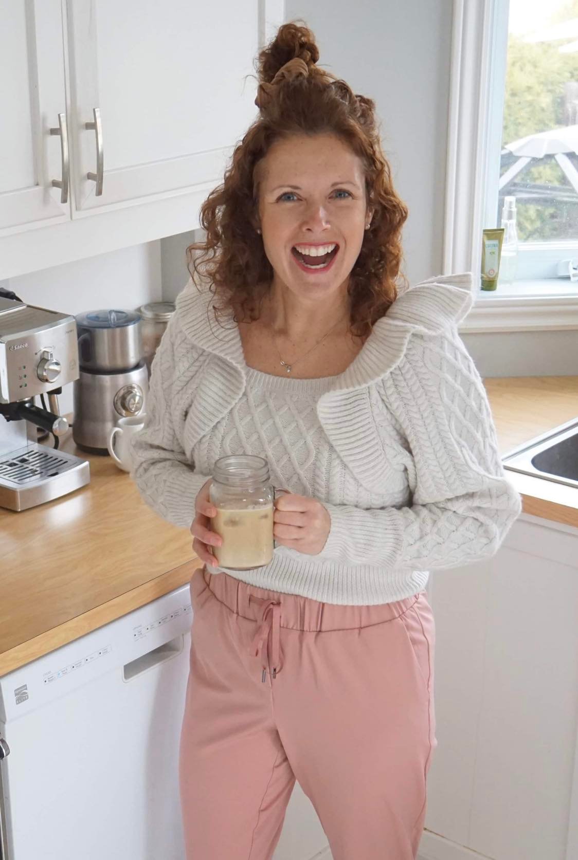 ✨ Être soi-même dans un monde qui nous pousse à être quelqu’un d’autre… un vrai défi, n’est-ce pas ?
Pendant longtemps, j’ai cherché à répondre aux attentes des autres. Jusqu’au jour où j’ai compris que pour être épanouie, il fallait d’abord que je me connaisse moi-même.
💡 Dans mon dernier article, je partage des clés pour reprendre le pouvoir sur sa vie et avancer en conscience. Lien en bio ! 🔗
Et vous, sentez-vous que votre vie vous correspond vraiment ? Dites-moi en commentaire 💛
📌 Sauvegardez ce post si vous avez besoin de vous rappeler l’importance d’être alignée avec vous-même !
🔖 #LeadershipDeSoi #ConscienceDeSoi #Alignement #DéveloppementPersonnel