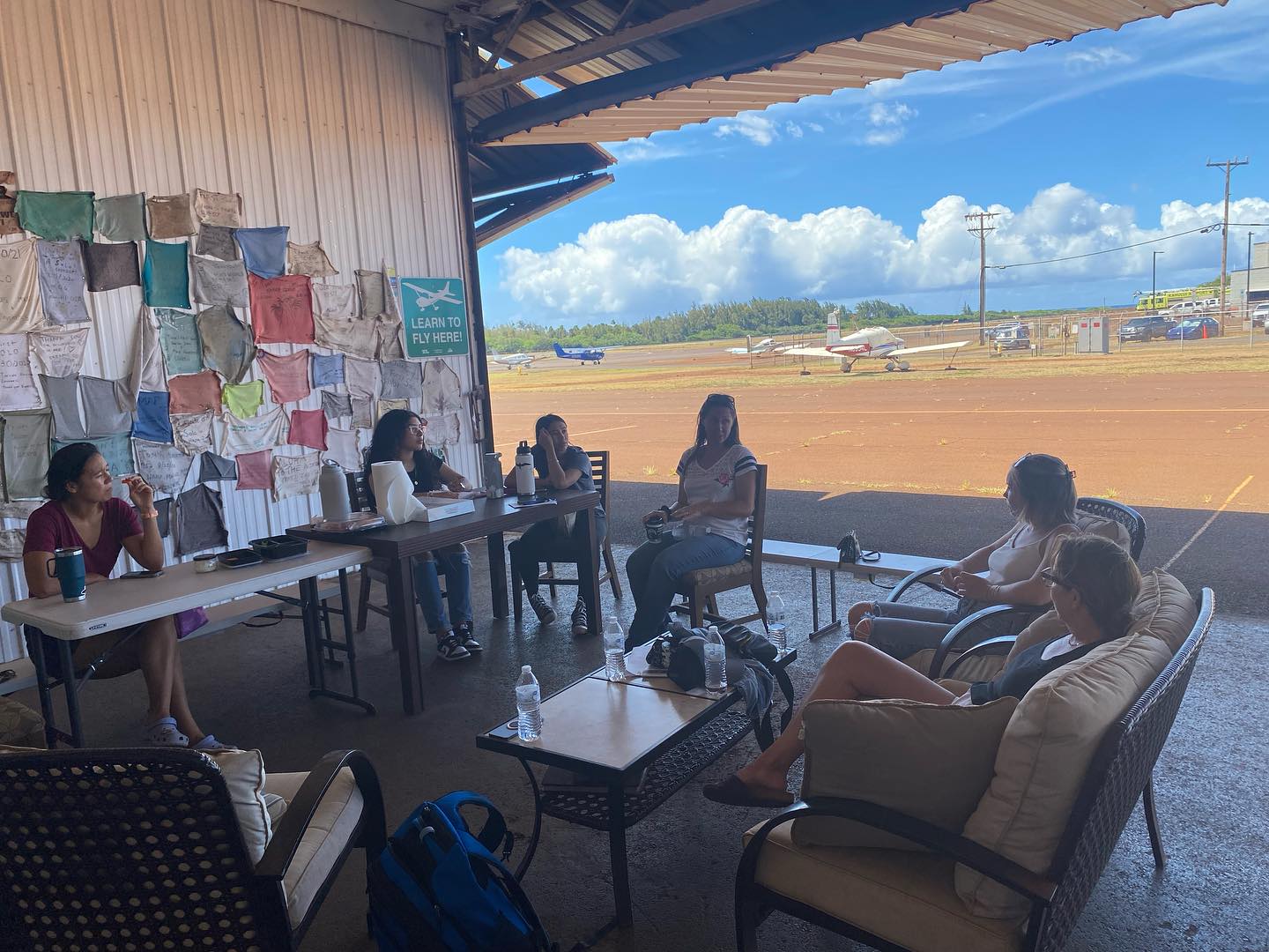 99s meeting at Maui Aviators today. #ninetynine #womeninaviaton #mauiaviators #idratherbeflying