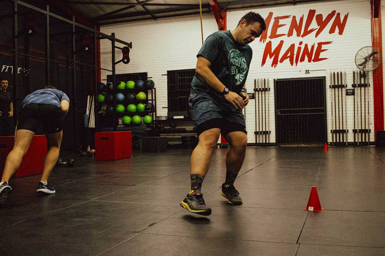 Getting colder and darker, but we stay consistent.🏃♂️