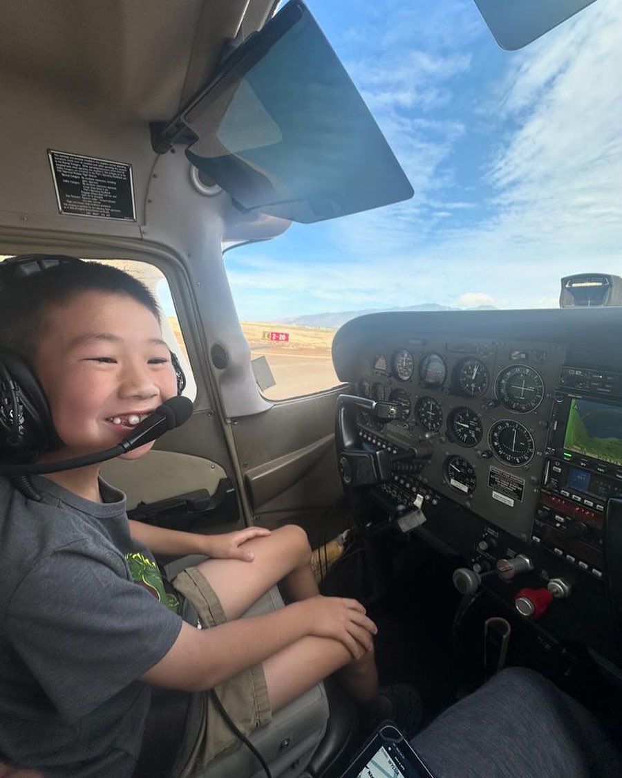 This guys going places! #discoveryflight #startyourdreamwithmauiaviators #mauiaviators #idratherbeflying