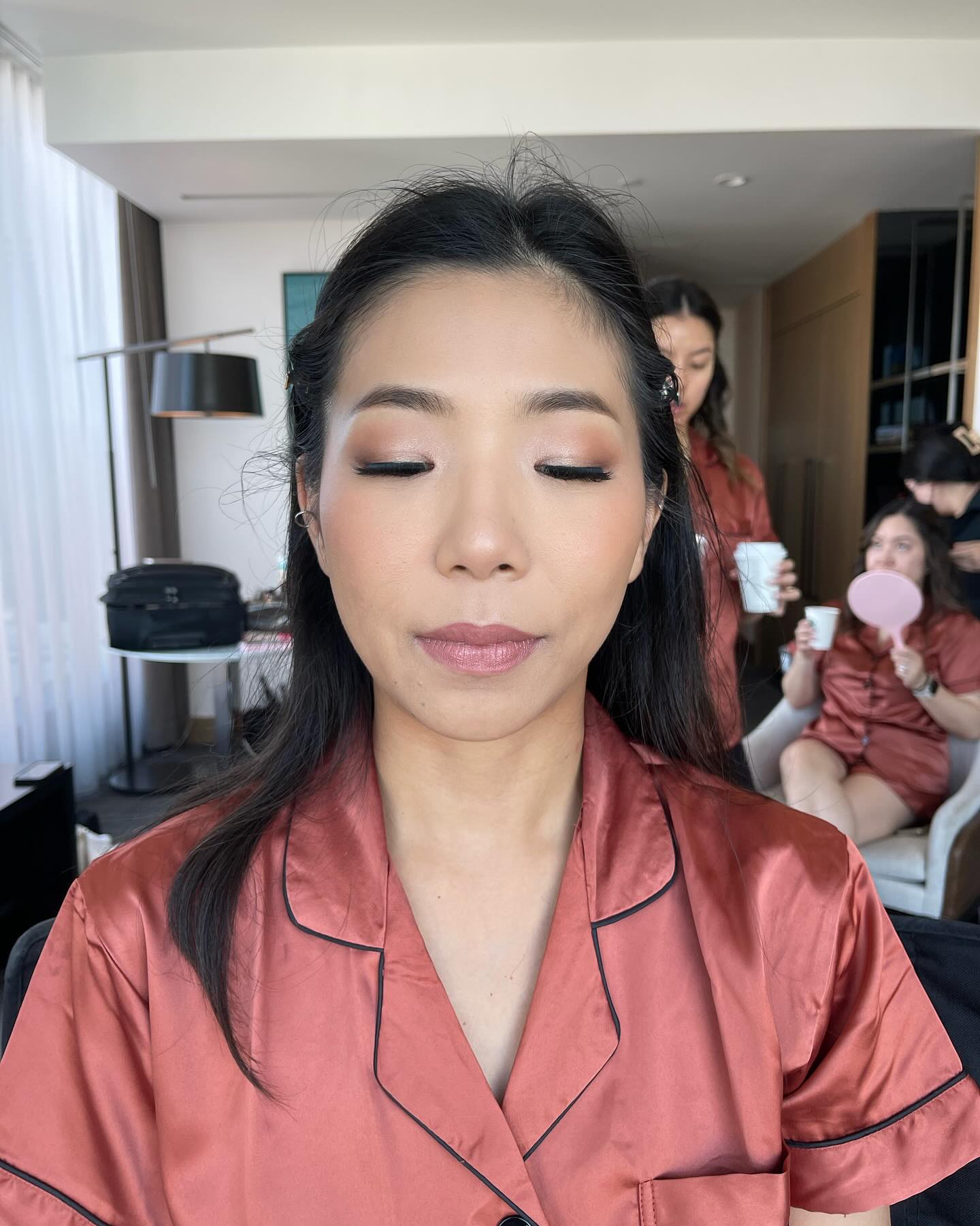 She just sat in my chair and enjoyed the service of getting pampered. 🥰🥰
.
.
.
.
.
#sessionsmakeup #bridesmaiddayof #weddingday #wedding #makeupartist #mua #losangelesweddings #makeup #makeupartistinlosangeles #dayofwedding #weddinghairandmakeup #dayofhairandmakeup #bigday #hairandmakeupinlosangeles #losangelesmakeupartist #bridesmaids #bridesmaid #bridesmaidsmakeup #makeupbridesmaids #losangeles #losangelescalifornia