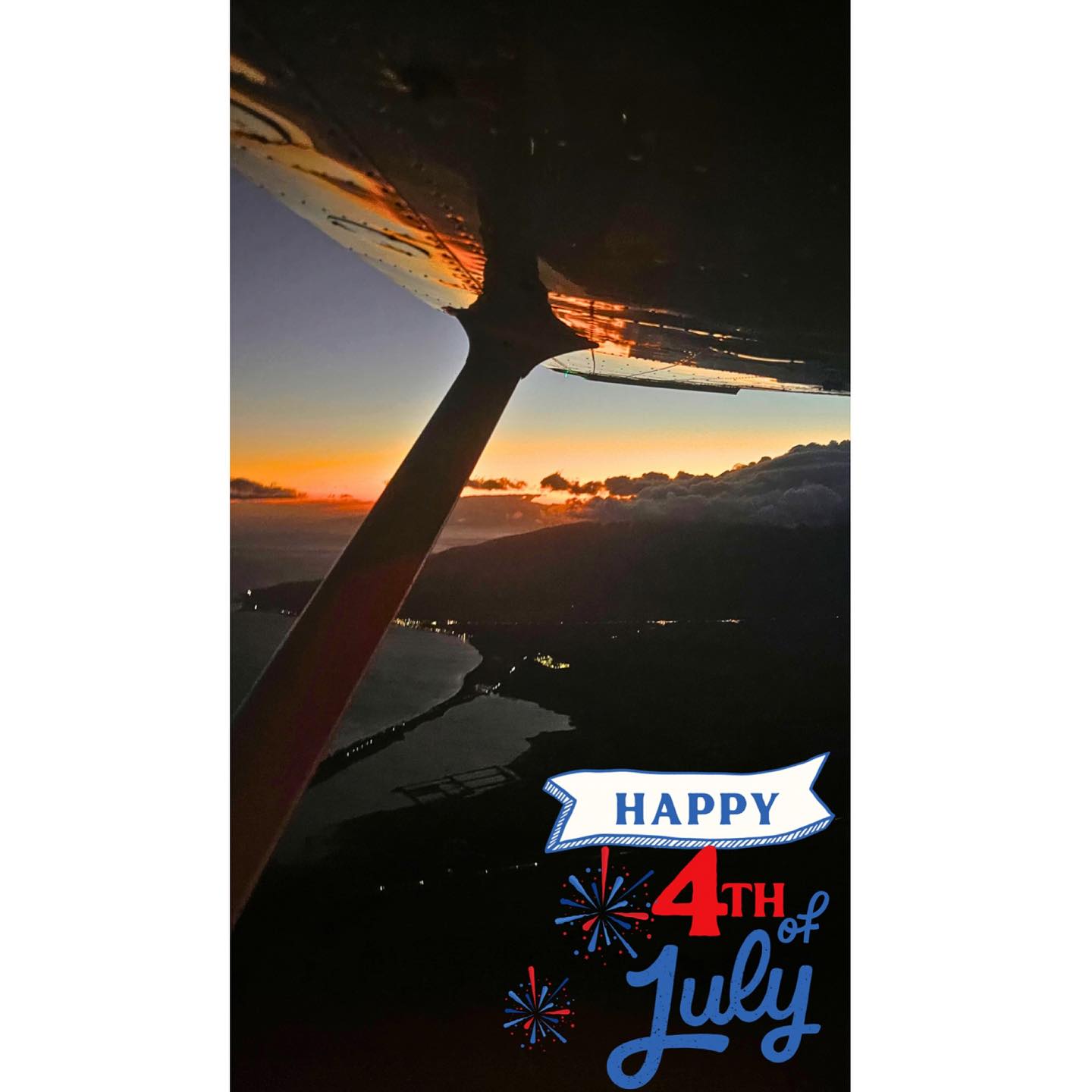 Happy 4th from the Maui Aviators ohana!! We hope everyone has a fun and safe 4th of July! #mauiaviators #idratherbeflying #nightflight #fireworks #happy4thofjuly