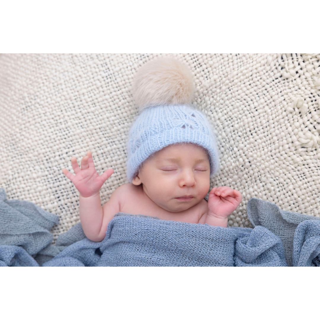 ✨ Les premiers jours, des souvenirs éternels ! ✨
Bébé change à une vitesse folle ! 😍 Une séance photo nouveau-né, c’est capturer toute sa douceur, ses mimiques adorables et ces premiers instants magiques ✨. Des images à chérir pour toujours ! 💕