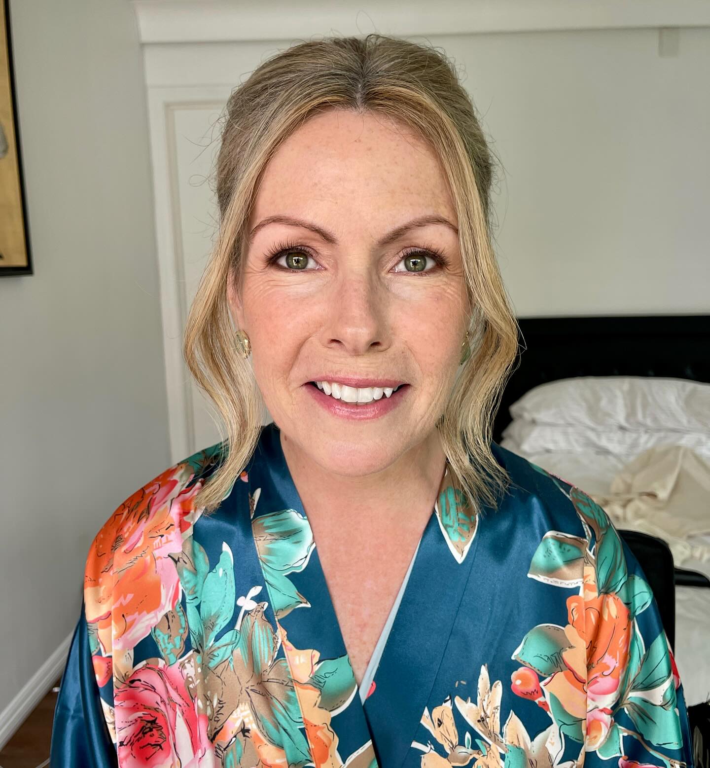 The key to a happy client is to listen and execute ☺️🥰
.
.
.
.
.
.
.
#naturalglammakeup
#orangecountymakeupartist #ocmakeupartist #ocmakeupartist #bridesmaids #bridesmaid #bridesmaidsmakeup #makeupbridesmaids #huntingtonbeachmakeupartist #huntingtonbeach #maidofhonor #sessionsmakeup