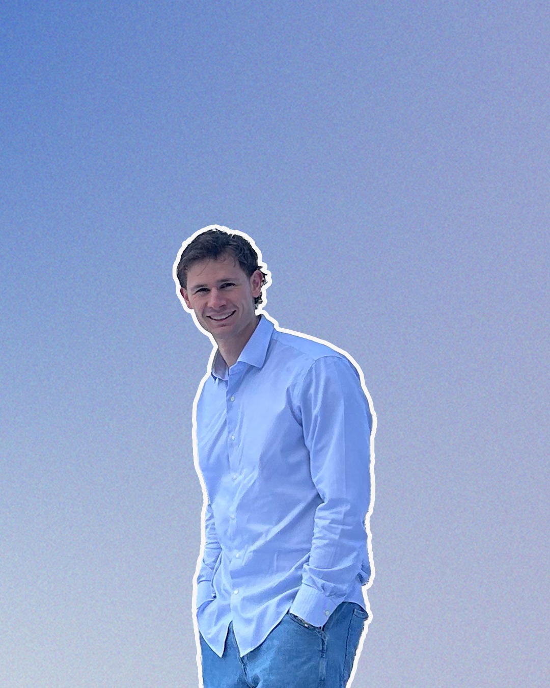 🚀 Meet the team
Thomas, co-fondateur & digital strategist manager de tac.studio ! 🎯
Expert en stratégie digitale, c’est lui qui optimise nos campagnes pub avec une précision chirurgicale. Meta Business Suite n’a aucun secret pour lui, et les datas ? Son terrain de jeu préféré ! 📊💡
🏋️♂️ Quand il n'est pas en train d’analyser des chiffres, il soulève de la fonte à la salle, éclate tout au tennis ou au padel, et surtout… ne dit jamais non à une bonne soirée ! 🍻💃
Fun fact : il adore les films d’horreur… mais ne les regarde jamais seul. Si vous avez du courage, il recrute des coéquipiers 👀🎬
#tactudio #digitalstrategy #ledigitalquiclaque