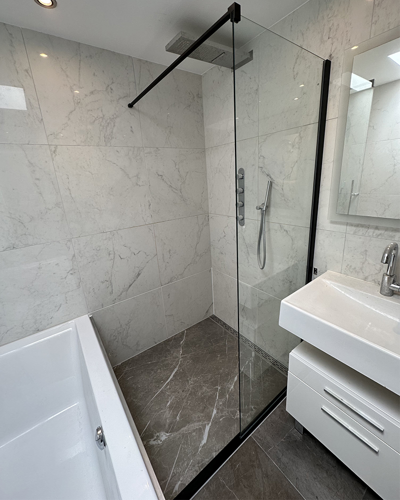 Douchebak voor inloopdouche binnen 2 dagen!!!
#luxurybathroom #bathroom #toilet #renovation #houserenovation #cozyhome #smartliving #luxurylifestyle #bathroomdesign #bathroomdecor #aannemer #amsterdam #denhaag #utrecht #glasswall #tiles #tilesdesign #mozaic #tileshower #grohe
#instalations #plumbing #contractor #renovation #reconstruction #zuidholland #completerenovation