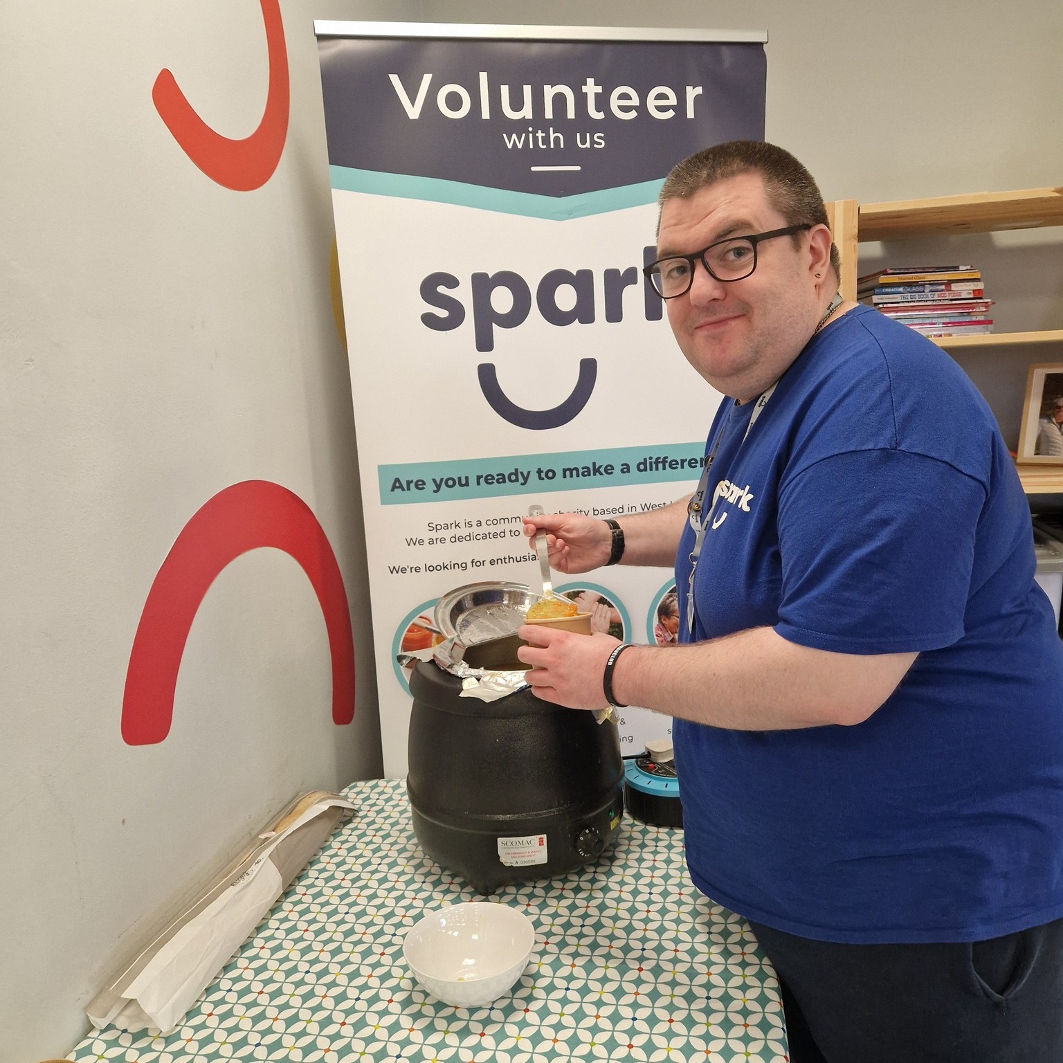 🌟 Winter Warm Up
A great blether with everyone today, made even better with a cosy cup of homemade soup and some crusty bread. 🍲🥖
There's nothing like good food and good company to brighten up the day! 😊
Why not come along and join us next Thursday between 12 - 2pm?
Whether you're looking for a friendly chat, a warm meal, or just a place to relax, you’ll always find a warm welcome waiting for you. ❤️
Tag a friend and spread the word! See you there! 👋✨
Spark West Lothian Youth Action Project Almond Housing Association