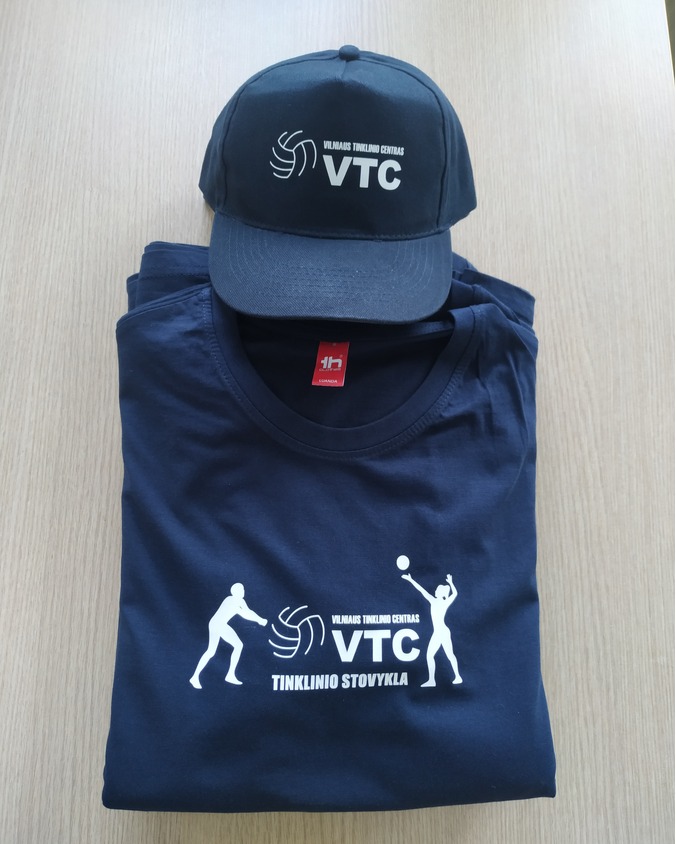 Spauda ant kliento tekstilės. Šviesesni ar tamsesni marškinėliai, o gal komplektas su kepuraite? Mielai padėsime išpildyti visas jūsų idėjas. #reklamospasaulis #atributika #logotipospauda #spaudaanttekstiles