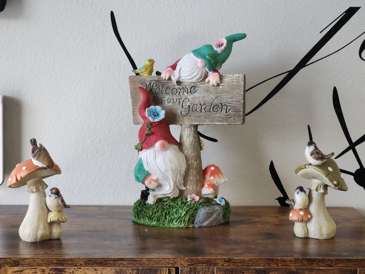 Bigger is not always better; gnomes and dwarfs are often more interesting than giants. - Thijs Porck
Support small businesses. #smallbusiness #smallbusinessowner #smallbusinesssupport #smallbusinessbigheart #smallbusinessbigdreams #smallbusinessownersupport