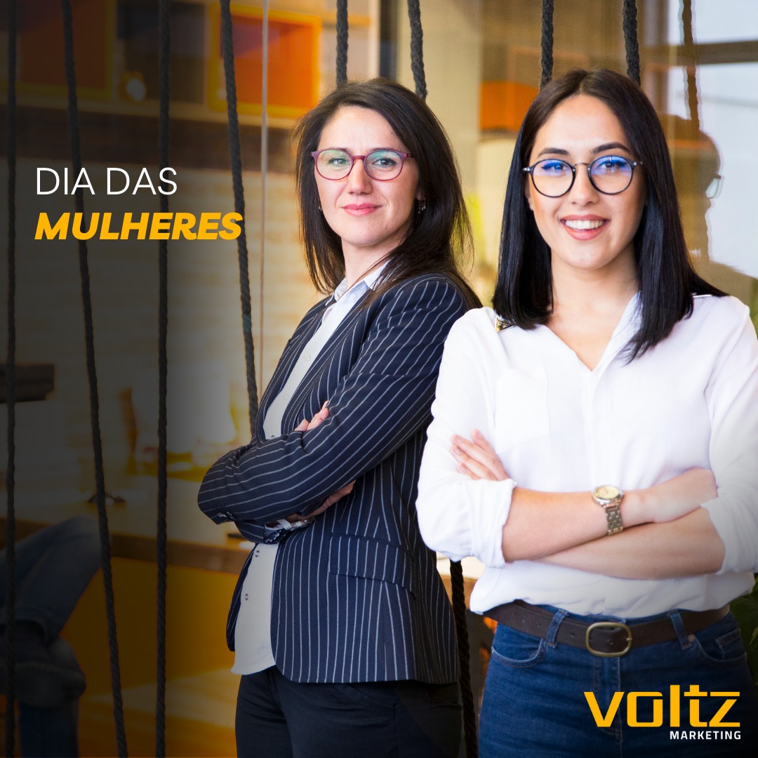 Neste Dia Internacional das Mulheres, a Voltz Marketing celebra as mentes femininas brilhantes que estão redefinindo o cenário da tecnologia e do marketing digital. É um tributo às pioneiras, às inovadoras, e às líderes corajosas que estão derrubando estereótipos e construindo um futuro digital mais inclusivo.
As mulheres são faróis de progresso, trazendo perspectivas únicas, criatividade sem limites e uma paixão incansável por inovação. Elas estão à frente de campanhas digitais que movem corações, desenvolvem tecnologias que mudam vidas e lideram equipes que moldam o futuro da comunicação digital.
Hoje, reconhecemos e honramos a luta e o sucesso das mulheres que não apenas conquistaram seu espaço no digital, mas também abriram caminhos para que outras mulheres sigam seus passos. Sua determinação e sucesso continuam a inspirar uma nova geração de mulheres a sonhar grande e a alcançar ainda mais.
Na Voltz Marketing, estamos comprometidos em apoiar a igualdade de gênero e em promover um ambiente onde as mulheres em tecnologia e marketing digital possam prosperar e liderar. Juntos, vamos continuar a quebrar barreiras e a construir um mundo digital que celebra a diversidade e a igualdade.
Às mulheres extraordinárias que estão transformando o mundo digital: seu trabalho é essencial, sua visão é inestimável e sua influência é imensurável. Feliz Dia Internacional das Mulheres!
#DiaInternacionalDasMulheres #MulheresEmTech #EmpoderamentoNoDigital #LíderesFemininas #InovaçãoPorMulheres #IgualdadeNoDigital #VoltzMarketing #MulheresNoMarketing #FuturoDigitalInclusivo #CelebraçãoFeminina