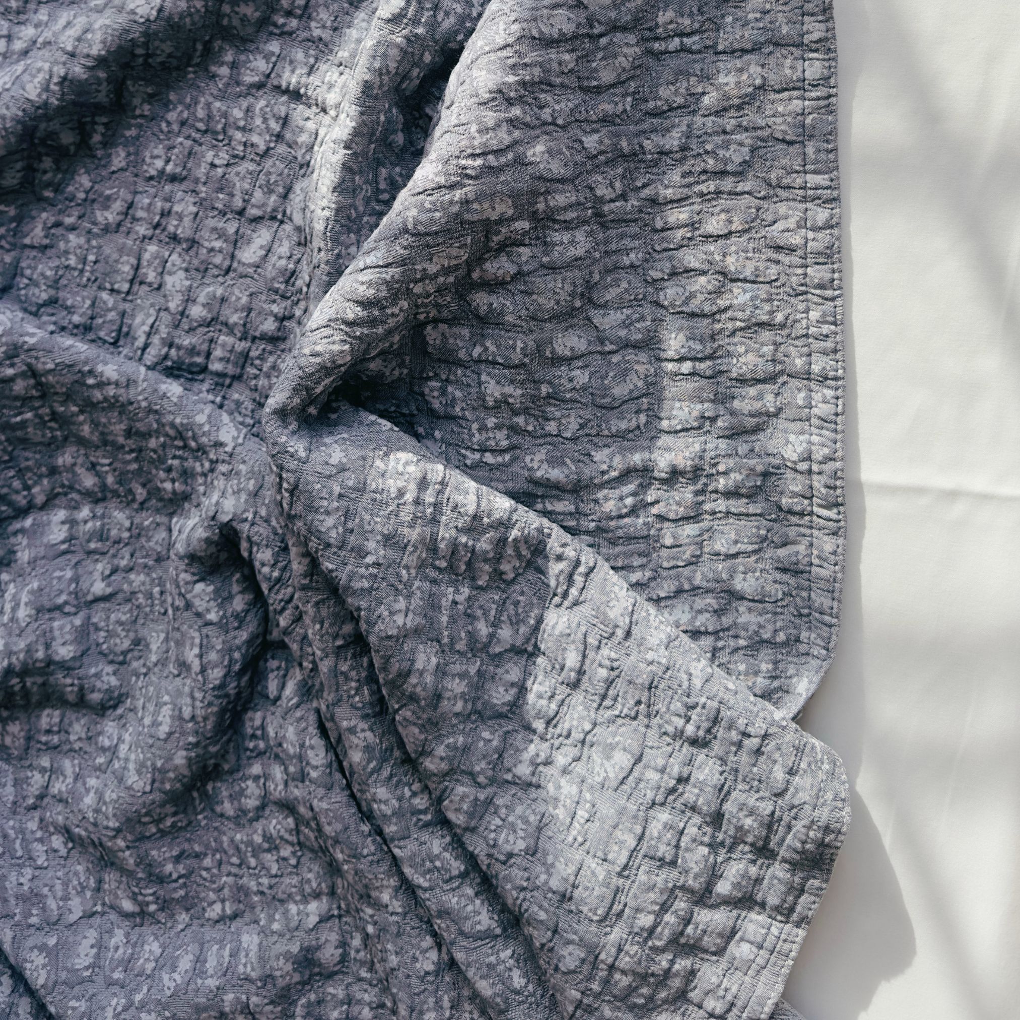 Embrace sustainable living with our earthy cobblestone blanket. Our commitment to sustainability is evident in every thread. Jacquard cotton fabric is made with eco-friendly methods, reducing our carbon footprint and water usage.
Stonewashed for natural softness, free from harmful chemicals.
Discover eco-friendly comfort for your home.
💚 www.veranovanewyork.com
#VeranovaHome
#SummerVibes #SunnyThrows #EcoLuxury #HomeDecorInspo #QualityCraftsmanship #HomeDecor #ComfortAtHome #ModernLiving #DreamHome #InteriorDesign #homesweethome #SustainableLuxury #EcoFriendlyLiving