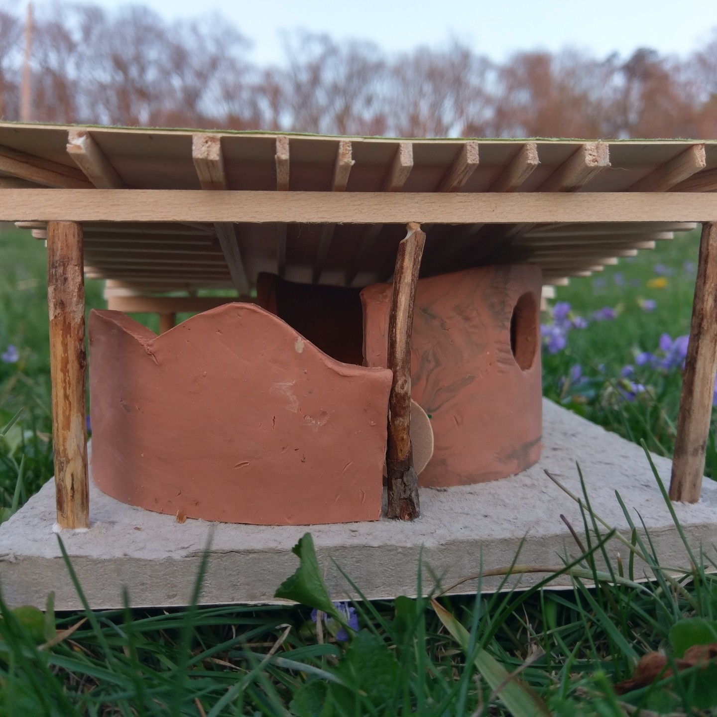 #model #vs #therealthing
I use physical models to help clients visualize their design. And the finished building is always better than the model 🙃 Like this #strawbale & #cob #playhouse at @fpconservatory with #livingroof #adobefloor & #clayplaster