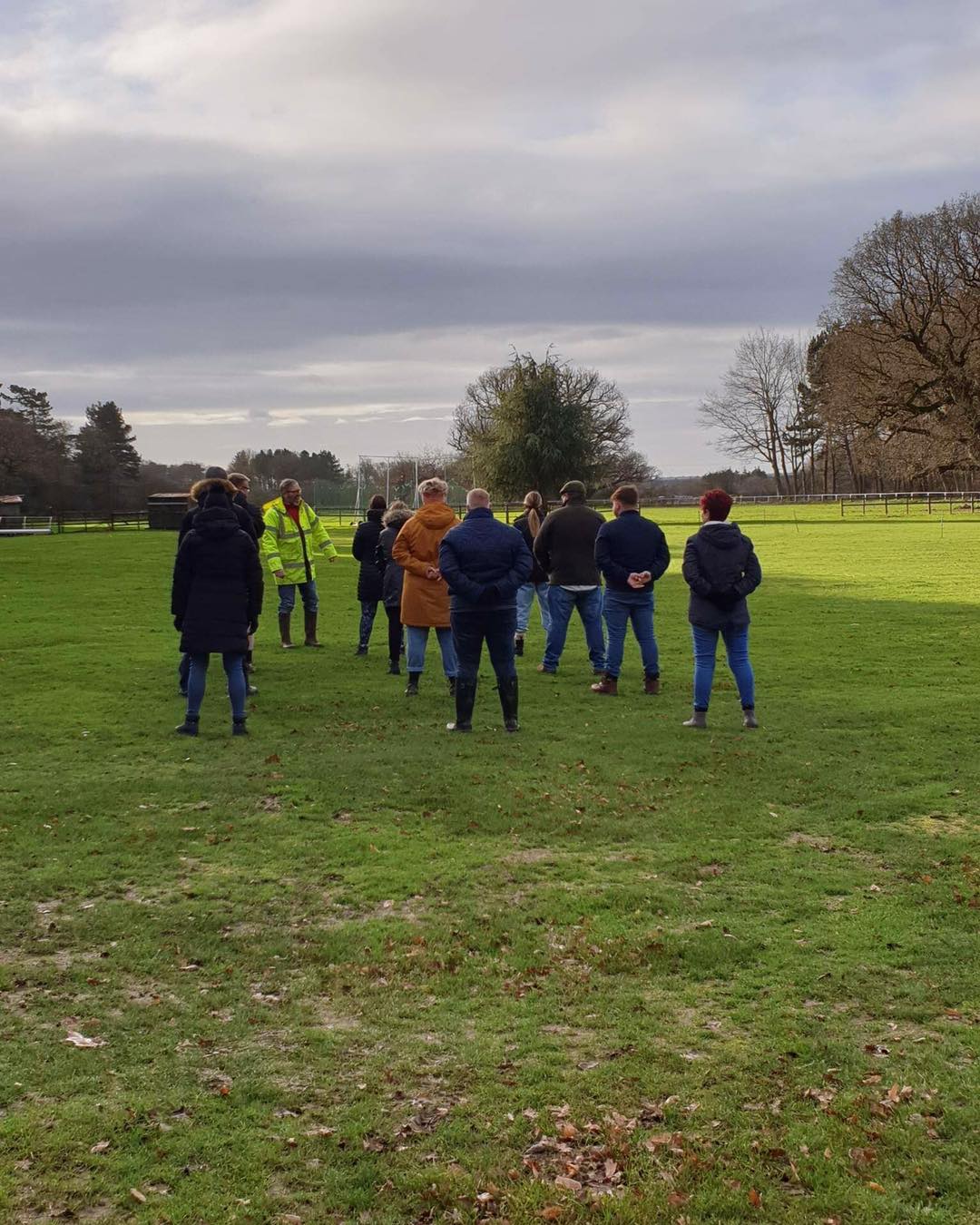First Sunday practice of 2023, if it’s not raining we aren’t training. 🥁🎵🎷🎶🎺
#instagram #ambassadorsshowbandderby #ambassadorsshowband #instrument #marchingband #redblackandgold #ukband