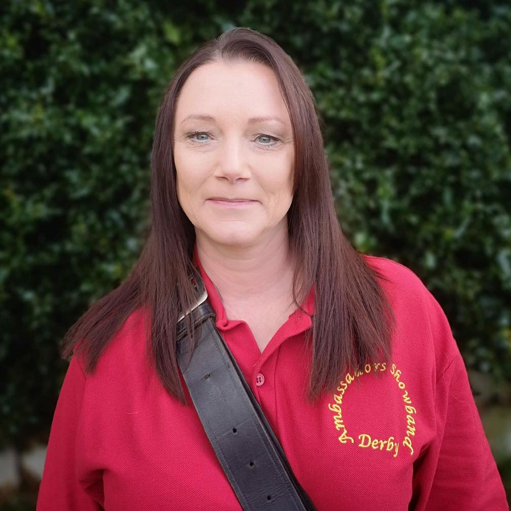 🥁🎉🎶Happy birthday to one of our drummers, Liz🎶🎉 have a brilliant day from all your friends in the band.
#ambassadorsshowbandderby #ambassadorsshowband #birthday #instrument #marchingband #redblackandgold #ukband #instagram