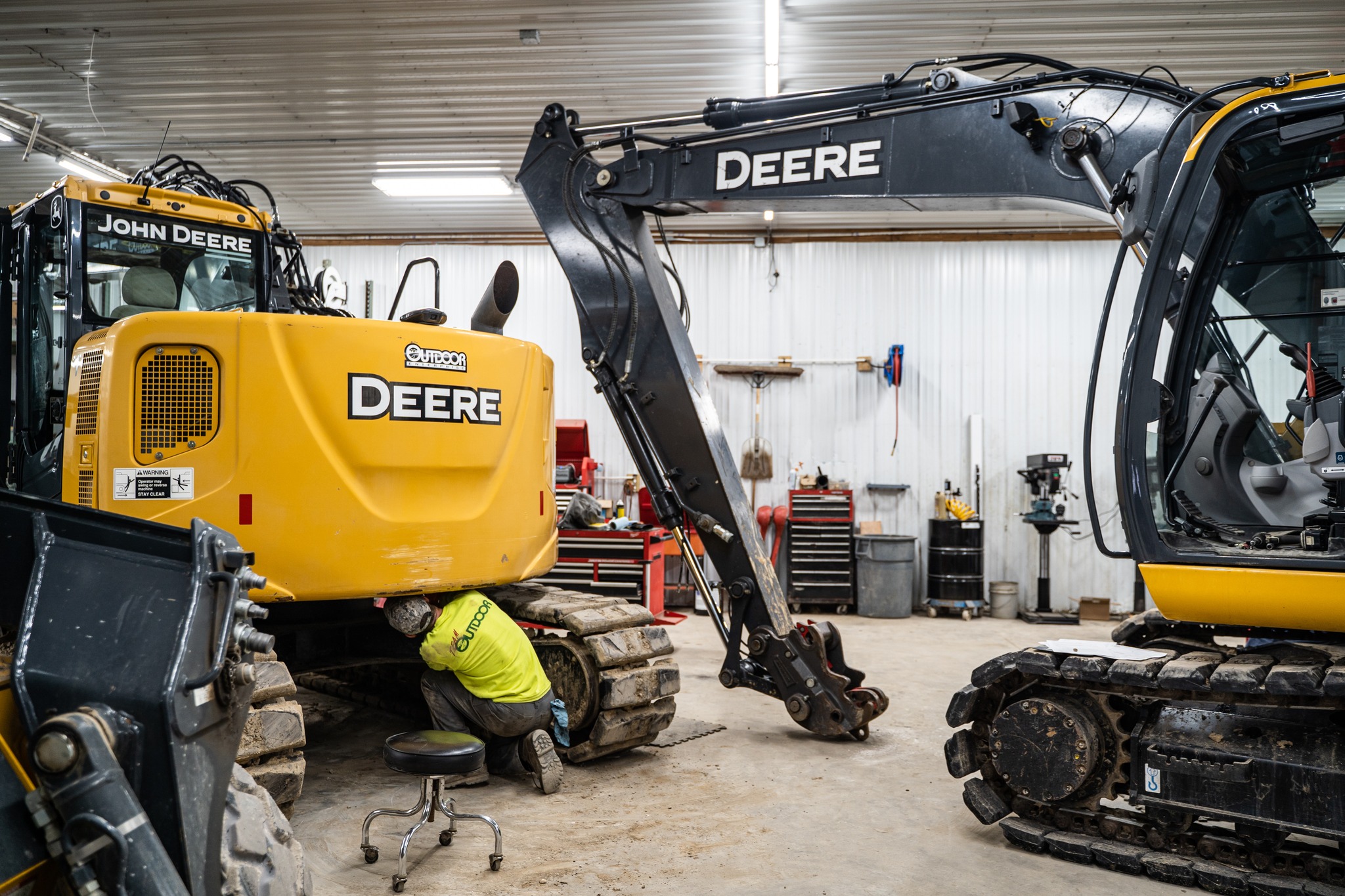 We are still searching for an experienced heavy equipment mechanic to join our growing team! If you or someone you know may be interested, please reach out to us! We'd love to discuss this opportunity with you.
https://www.indeed.com/job/heavy-equipment-mechanic-d6636318fa3cbf1b?_ga=2.71516436.602599274.1673881541-592178582.1667923027