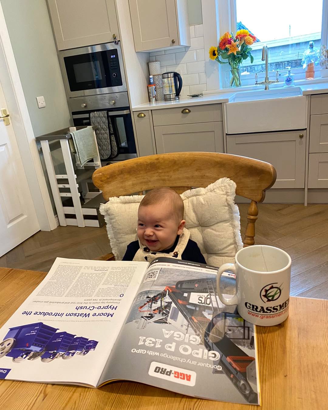 Just our youngest member of Crushrock UK reading about the new innovative jaw crusher by @moorewatsonltd in the Sept issue of Quarry Management.
#crushing #quarrying #constructionlife #crushrockuk #moorewatsonltd #jawcrusher #family #familybusiness #quarrymanagement #start #them #startthemyoung #flattothemat #grassmen