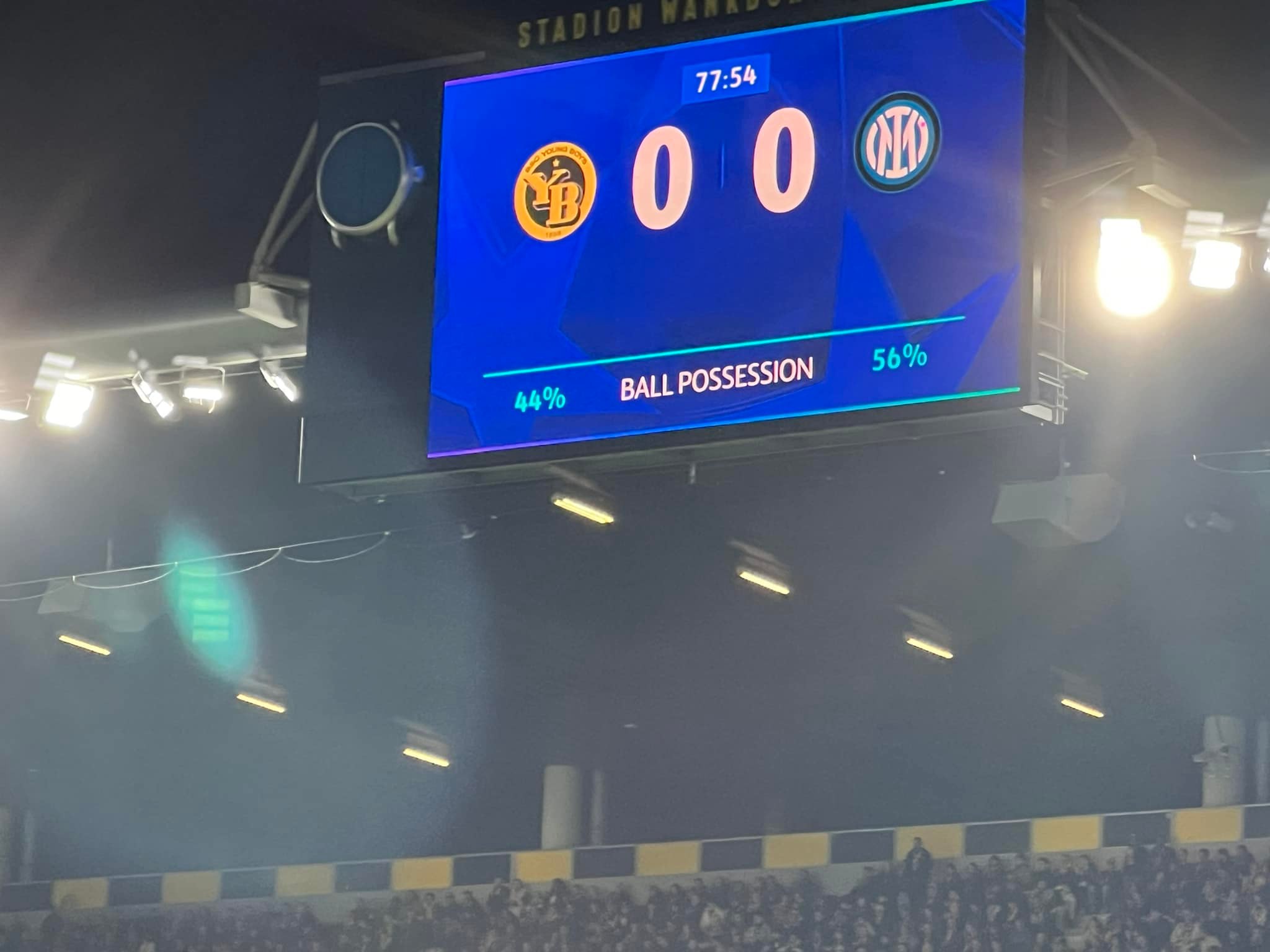 Lang sah es gut aus. So viele präzise Pässe! Auch wenn zu wenig Torgefahr. In letzter Minute hat‘s doch nicht gereicht … #ybinter #hoppyb #YB