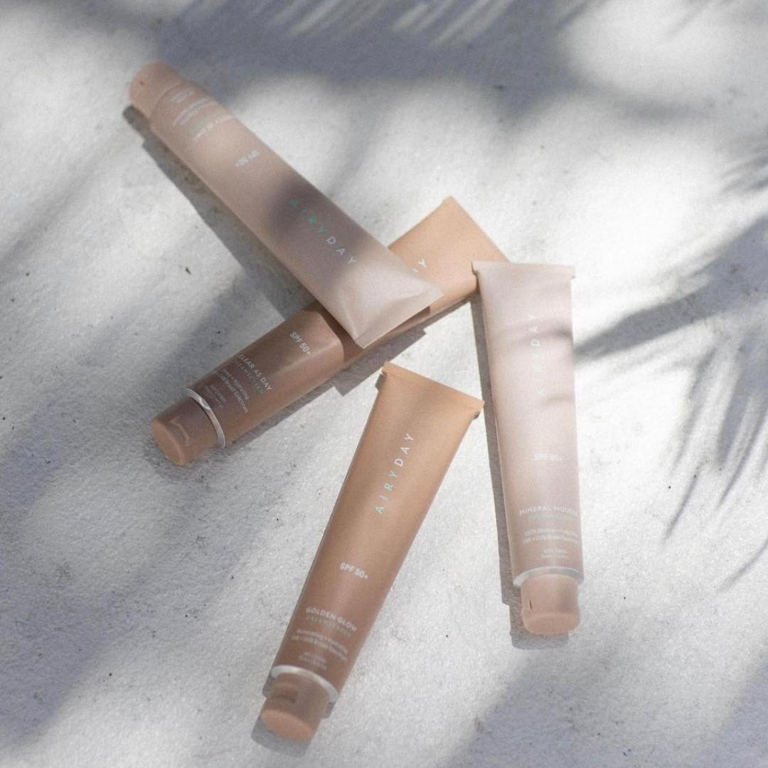 A I R Y D A Y
Introducing the newest SPF available here at Cosmetic Nurse Co. Where skincare and sun-care collide☀️
Available at both Camberwell & Yarraville
•75ml Airyday SPF50+ $49
•10ml Airyday SPF50+ $13
Book online - link in bio
Location: Camberwell & Yarraville