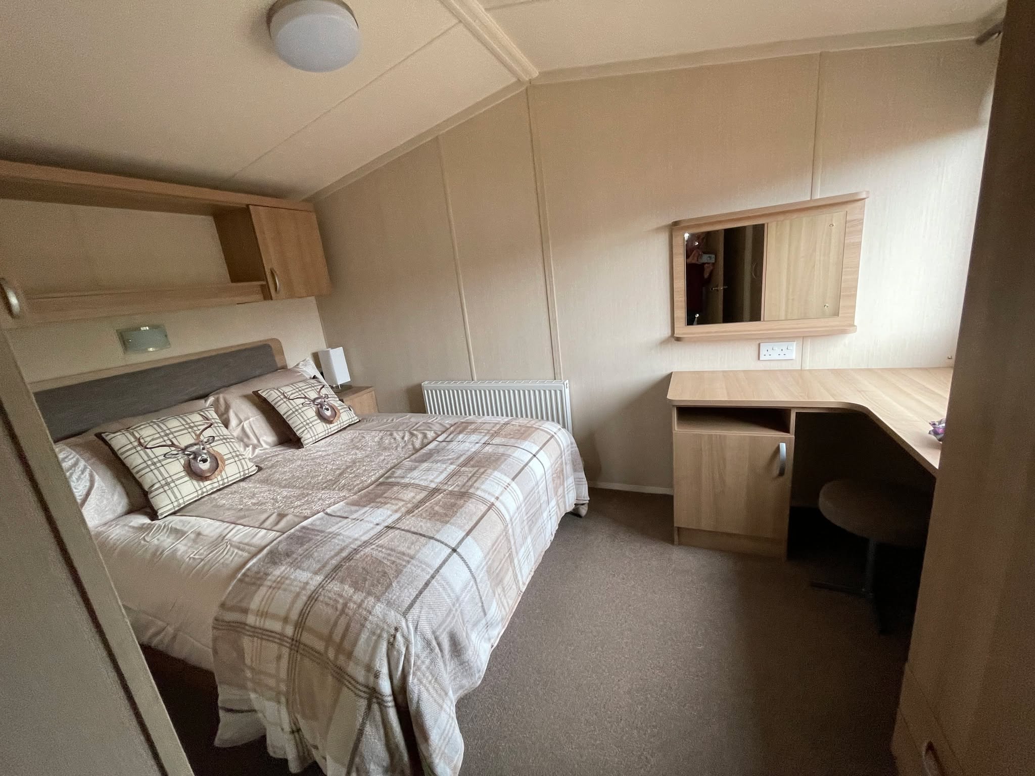 Neave has arrived and is in situ at Craigdhu. It is a beautiful fully equipped 3 bedroomed static van for rent.
Visit https://bettyhillcampsite.wixsite.com/craigdhu--bettyhill/static-van-holidays for further details.
#nc500scotland #lejog #nc500adventure #venturenorth #nc500route #scottishhighlands #surfing #vanlife #visitscotland #nc500 #highlands #nc500accommodationsightsandtips #northcoast500 #octoberbreak #escape #family #bettyhill #SUTHERLAND