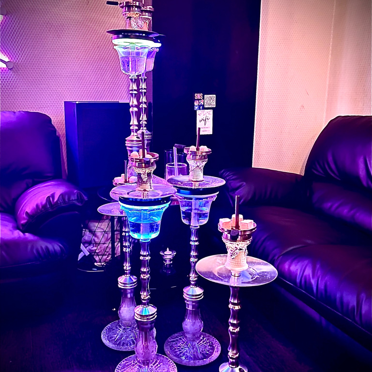 Kings Shisha Lounge Ginza です
毎日17:00-5:00で営業しております!!
お近くに来られた方は是非お立ち寄りください!!
☎︎03-5962-8056
〒104-0061
東京都中央区銀座7-4-6 ACN銀座7ビルディング10階
シーシャバー #シーシャカフェ= #シーシャラウンジ #新橋 #東京シーシャ #カフェ #バー #ラウンジ #パー