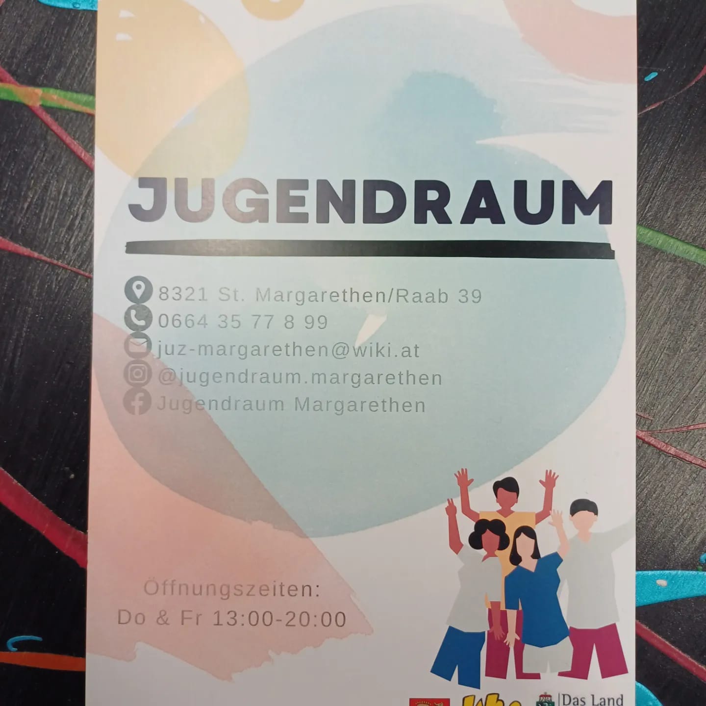 News von der Arbeit:
Die neuen Flyer sind da und wir freuen uns auf viele neue Gesichter im Jugendraum!
.
Liebe Eltern: kommt gerne und macht euch ein Bild davon, wo sich eure Kids am Do und Fr aufhalten könnten!
.
Jugendraum? Ein geschützter Raum für Jugendliche, zum Freundetreffen, SachenMachen, mit gemeinsamen Ausflügen und Abenteuern! Mittagessen, Spiele, Gespräche, gemeinsame Jobsuche, offene Ohren für persönliche Anliegen und vieles mehr.
.
#offenejugendarbeit #juz #jugendzentrum #youthpoint