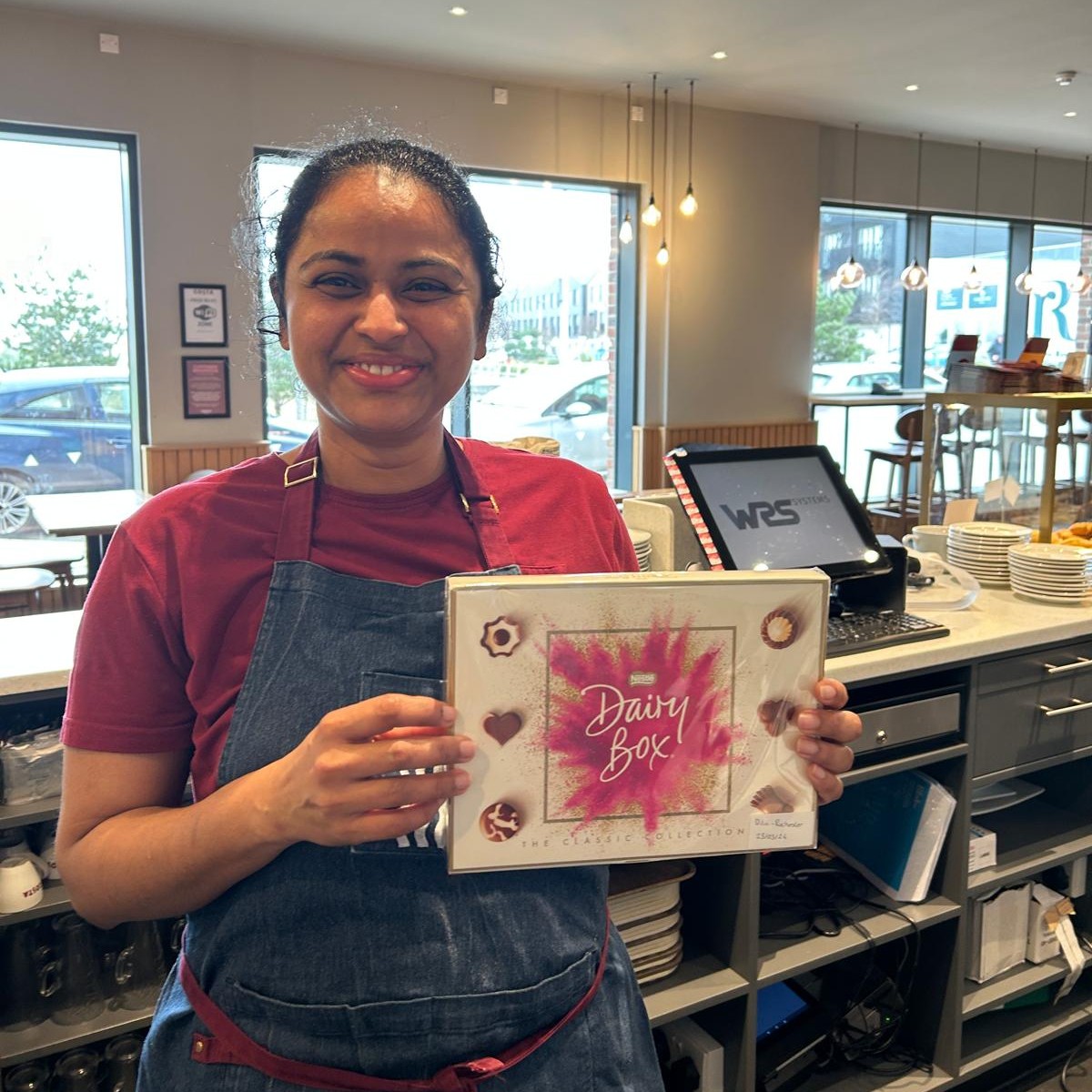 Congratulations to Delini, from our Riverside Costa celebrating 1 year with Goldex ๐๐ฅณ๐๐ฅณ