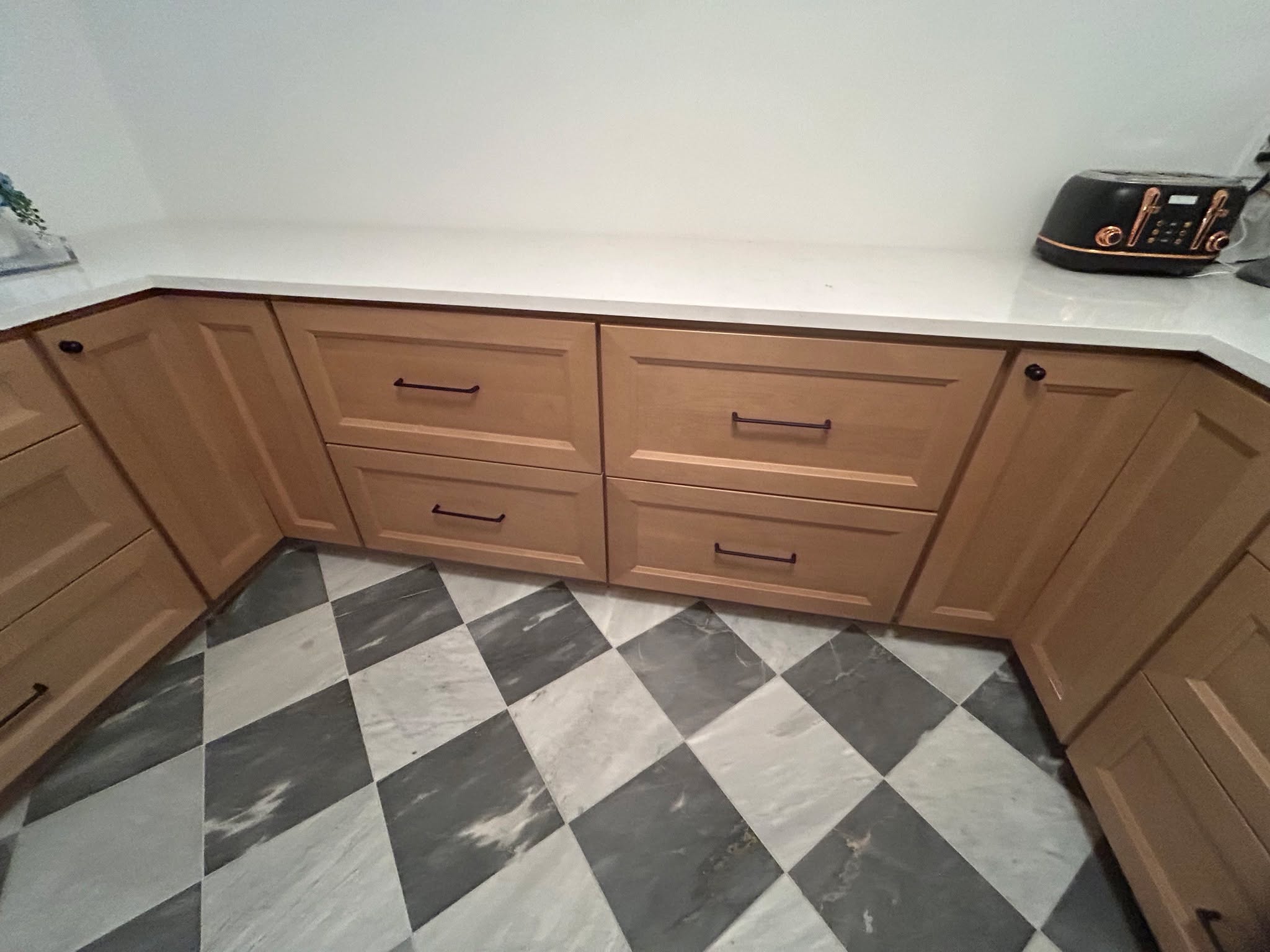 Our latest project showcases beautiful cabinetry, creatively crafted checkered tile, and sleek countertops, all illuminated with added lighting for a touch of sophistication. Say goodbye to clutter and hello to organization and style in your kitchen.
#OikosContracting #PantryUpgrade #StorageSolutions #KitchenRenovation #oikos #DFW