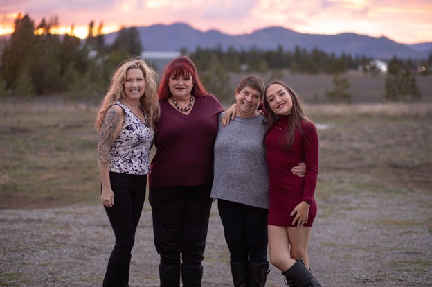 As the curtain comes down on 2023, we want to thank you for all your support and for allowing us to do what we love, create natural tattoo care solutions and skincare for artists, shops and tattoo lovers around the nation.
From our family to yours, we wish you a holiday overflowing with joy and a New Year filled with everything good! ❤
Love, Angela, Chirl, Alena and Dakota
#tattooresolutions2024 #tattooskincare #naturaltattooproducts #loveyourtattoos #tattoodesignideas #tattooaftercareorganic #newtattoos #organicskincare #womanowned #tattooaftercare #tattoolife