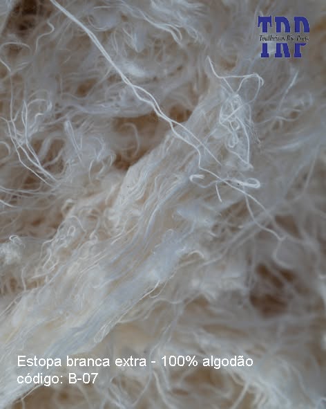 As estopas brancas são ideais para limpeza delicada, pois removem sujeira sem deixar resíduos e não danificam superfícies sensíveis.
Produzidas com materiais de alta qualidade, elas garantem uma limpeza profunda e eficiente.
código B-07