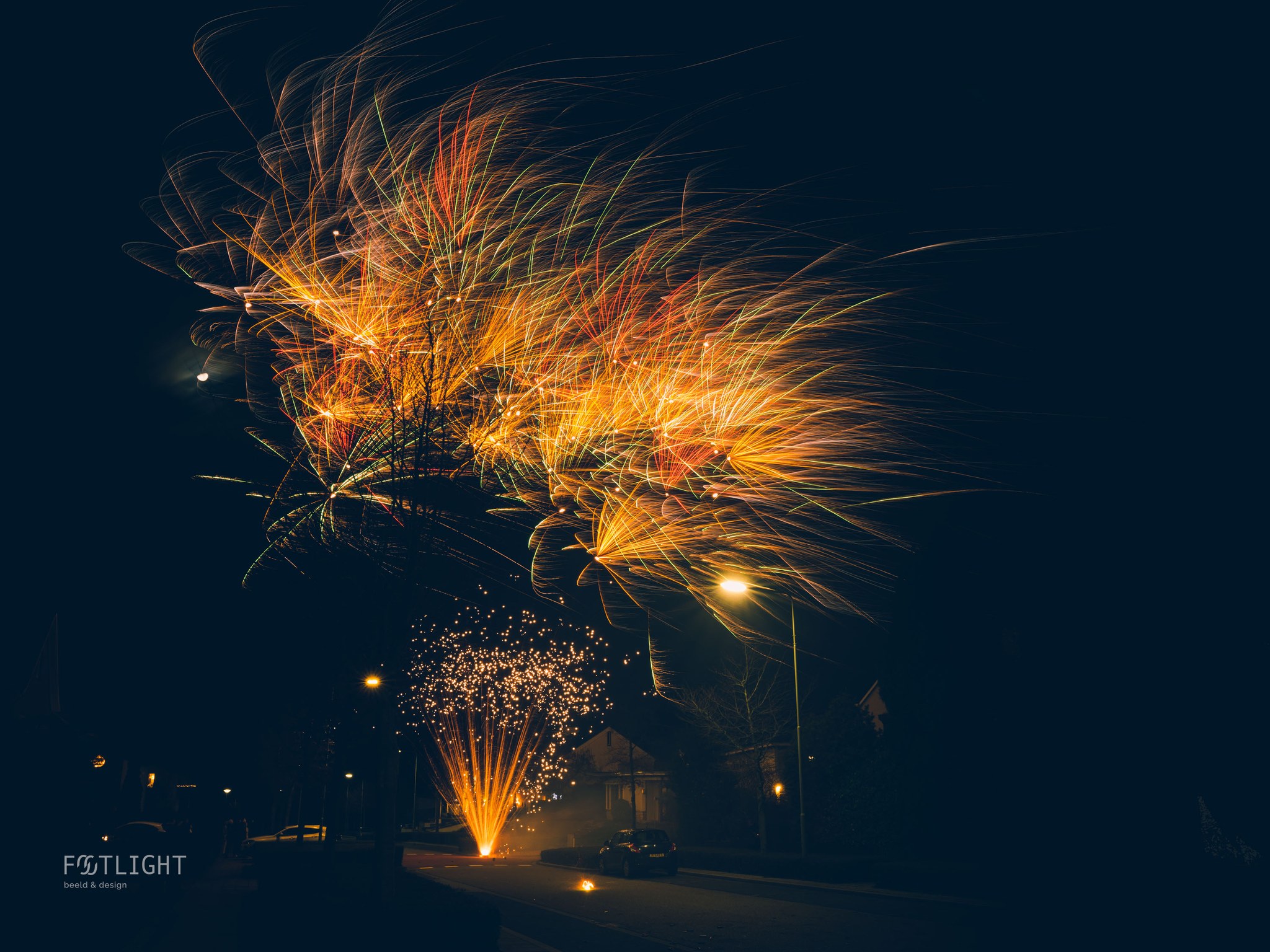 Footlight wenst iedereen een creatief, muzikaal, gezond, productief en ondernemend 2023! ✨🥂
#newyearseve #fireworks #ondernemen #footlight