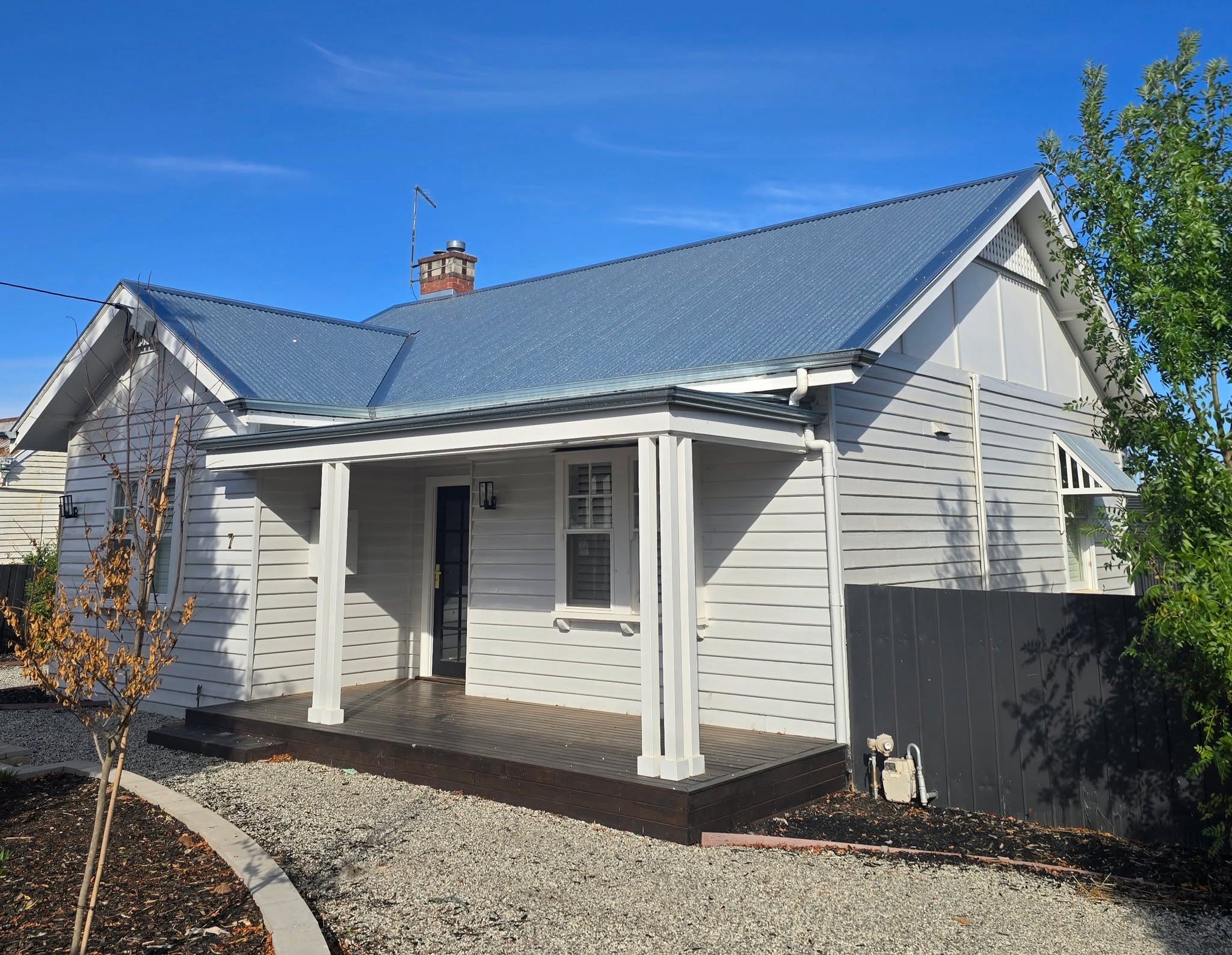 Excited to share our recent re-roofing project in Maryborough!
We used corrugated galvanised steel, which not only enhances the building's Australian charm but also offers durability and style. Take a look at the comparison between After and Before.
#Roofing #Maryborough #AustralianCharm #Roofer #Galvanisedsteel #Galvanisedroof #Roofplumber #Roofplumbing