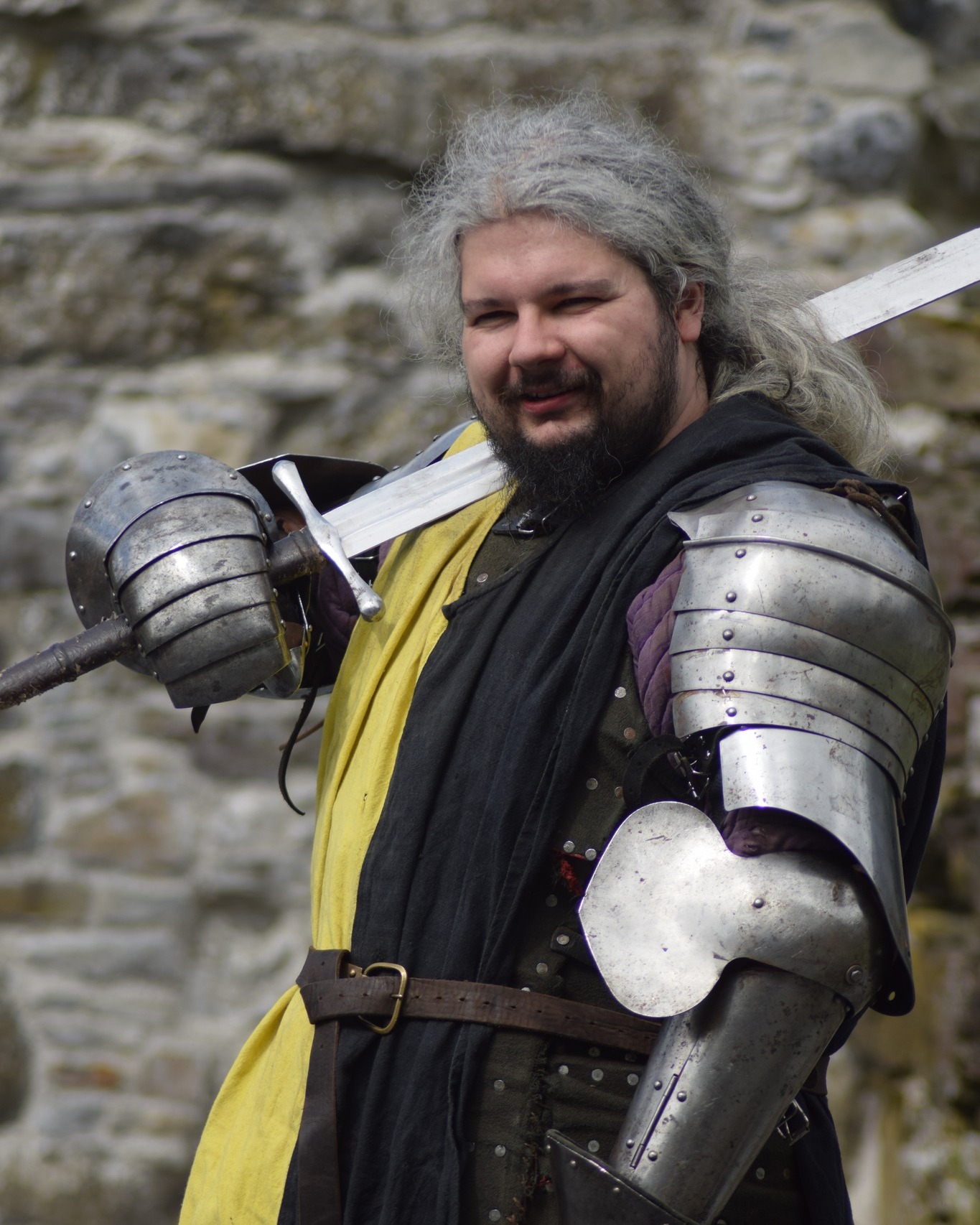 I hope every one had an enjoyable Christmas. I would like to wish everybody a great New Year, I'm looking forward to meeting lots of new tours and hitting more of my friends with swords.