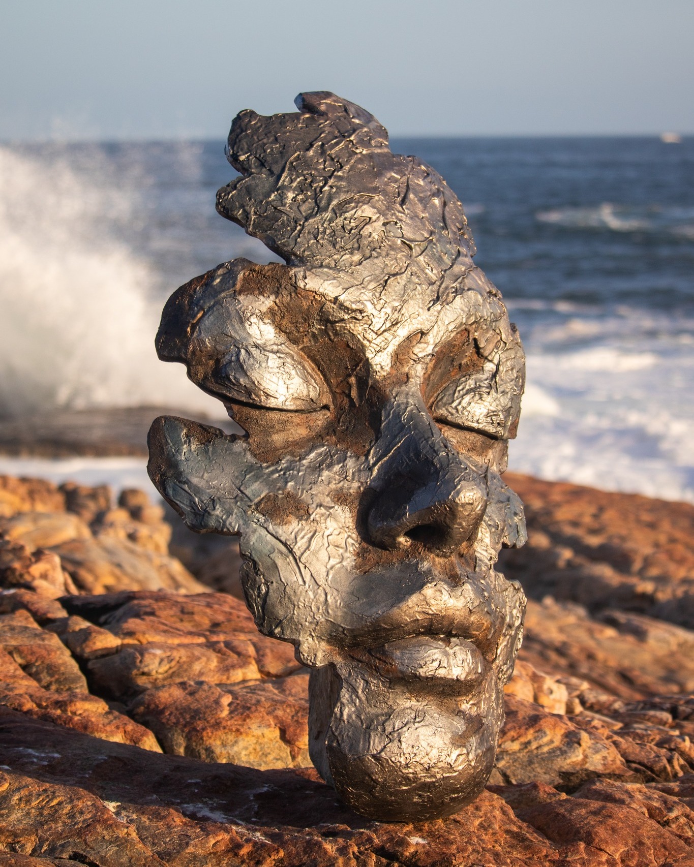 SOLD!
This 1/1 sculpture has found a loving home in Switzerland! We're thrilled to share that this unique piece will be cherished by an amazing couple.
Thank you for your support!
#resinart #sculpture #sold #resinface #findrefugeseries