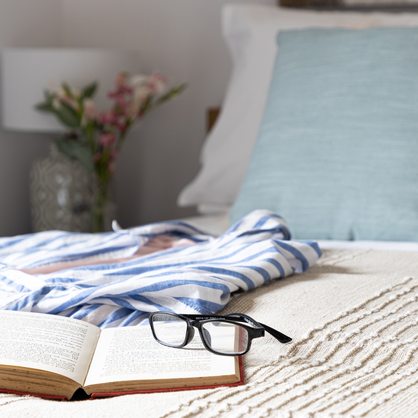 Unwind this January in your Willingcott holiday home—a peaceful retreat where thoughtful design meets a dedication to sustainability. Whether you're curling up with a good book to chase away the winter chill or soaking in the serene surroundings, it's the perfect haven for relaxation and renewal.
#Willingcott #EscapeToTheCoast #DevonEscape #FamilyGetaway #UnwindInStyle #WoolacombeAdventures #LongWeekendRetreat