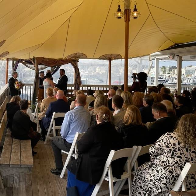 ๐Congratulations to Josh and Sarah!๐ We had such a blast at your wedding! Thank you for allowing us to entertain and participate in your special day.
Vendor Shoutout:
@jamiemorelphotography
#grotonwedding #weddingct #ctweddingplanning #ctdjservices