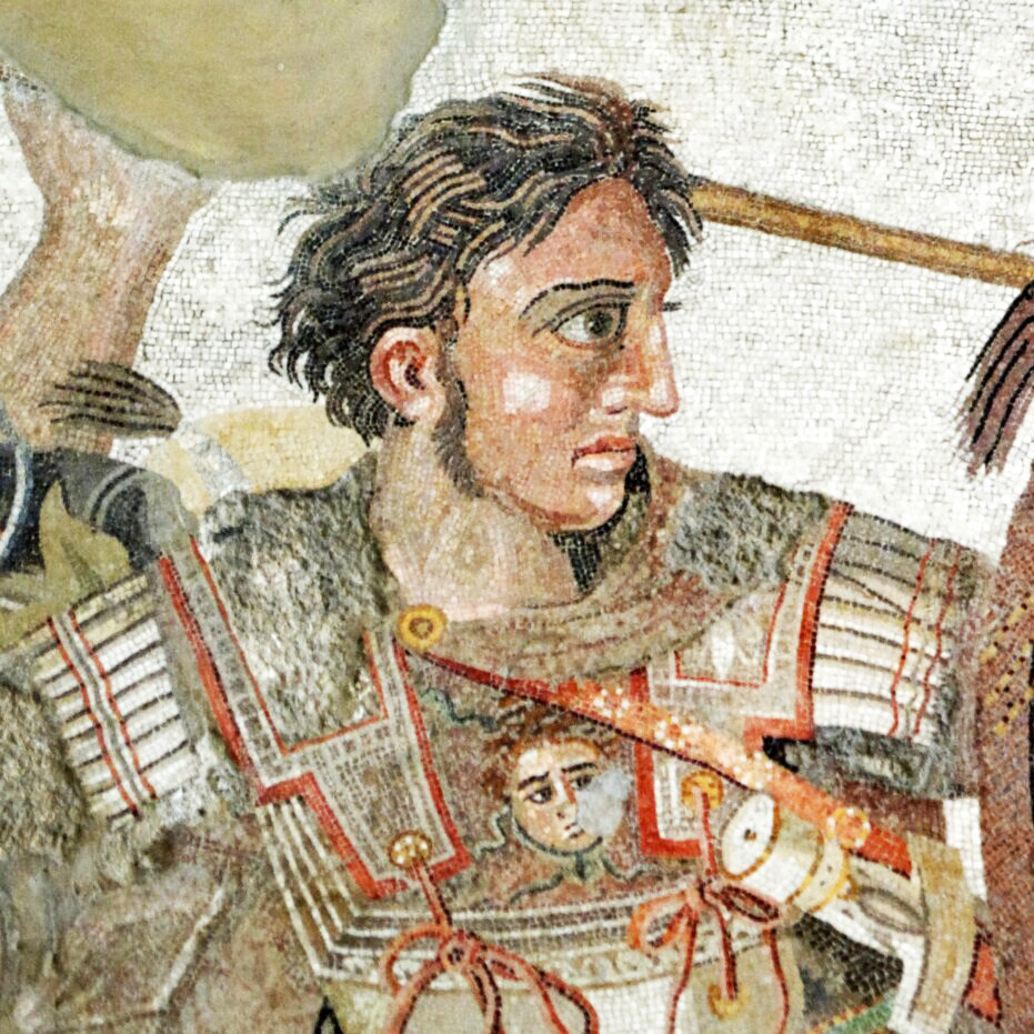 11 juin 323 av. J.C. : Alexandre le Grand mourrait après 13 années d’un règne fulgurant qui marqua l’Histoire à jamais. L’occasion de revenir sur le mystère qui entoure la localisation de sa tombe :
https://www.nationalgeographic.fr/histoire/2019/01/ou-est-passee-la-depouille-dalexandre-le-grand
#AlexandreLeGrand #HistoireAncienne #ReconstitutionHistorique #CultureGrecque #GrandeConquête #ÉpopéeGrecque #MémoireHistorique #ConquérantLégendaire #FigureHistorique #PassionHistoire