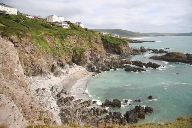 Grunta Cove 🌊
Accessed via the coastal path on Morte Point, tis charming sandy cove near Woolacombe is nestled in front of the picturesque village of Mortehoe.
This hidden gem, just beyond Woolacombe’s livelier beaches, offers a serene spot, accessible only at low tide, it’s a true treasure that is well worth exploring!
#Willingcott #Woolacombe #EscapeToTheCoast #DevonHoliday #DevonEscape #CoastalEscape #SummerHolidays #DogFriendlyStaycation #NorthDevonCoast #LuxuryLiving #GruntaCove #DayTrip